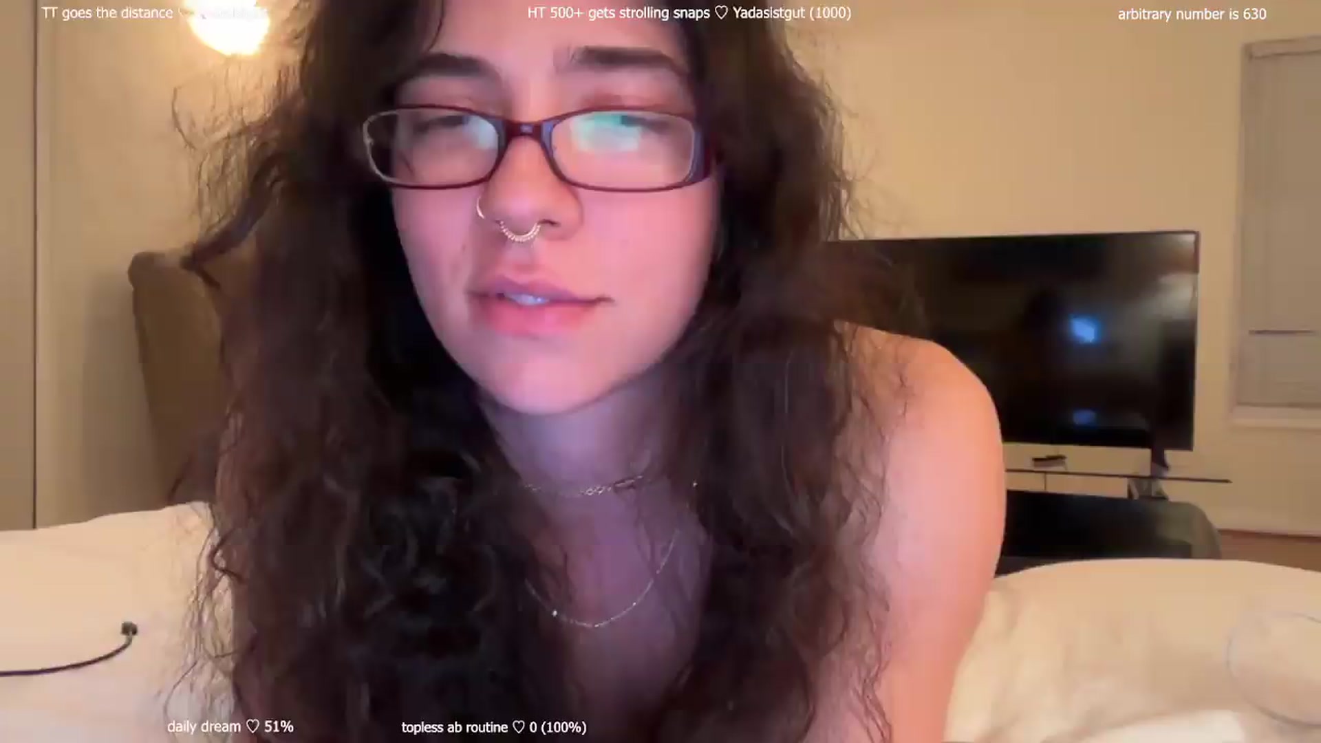 Gallery image thumbnail from afterglow's myfreecams stream on, 06/03/2026, 11:15 image 18 of 20