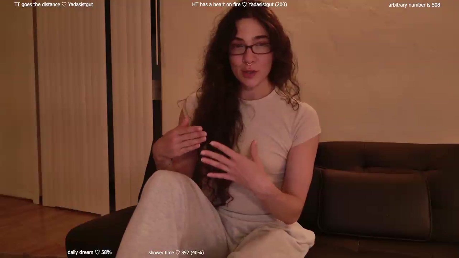 Gallery image thumbnail from afterglow's myfreecams stream on, 06/04/2026, 09:24 image 6 of 20