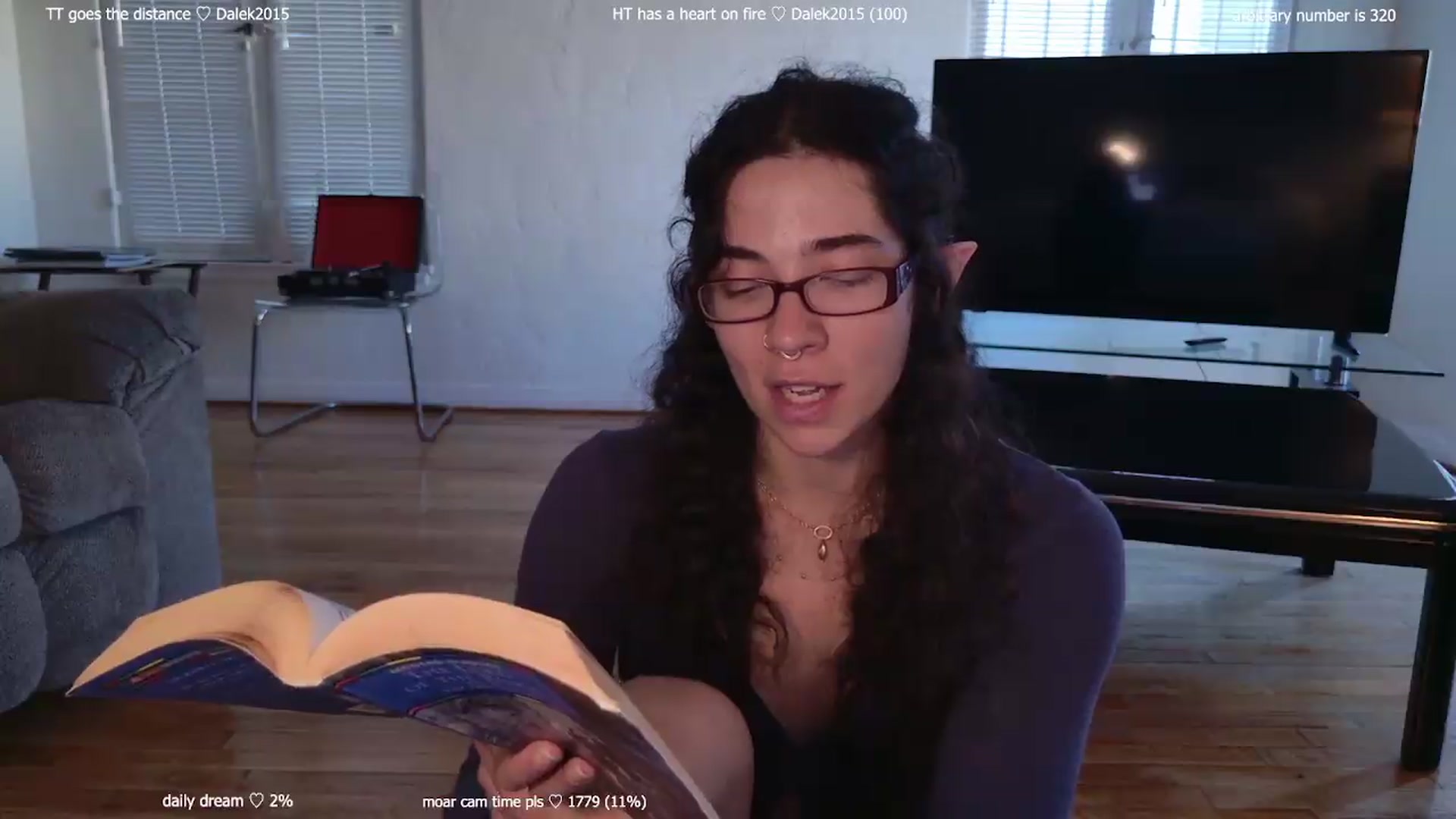 Gallery image thumbnail from afterglow's myfreecams stream on, 06/05/2026, 03:12 image 9 of 20