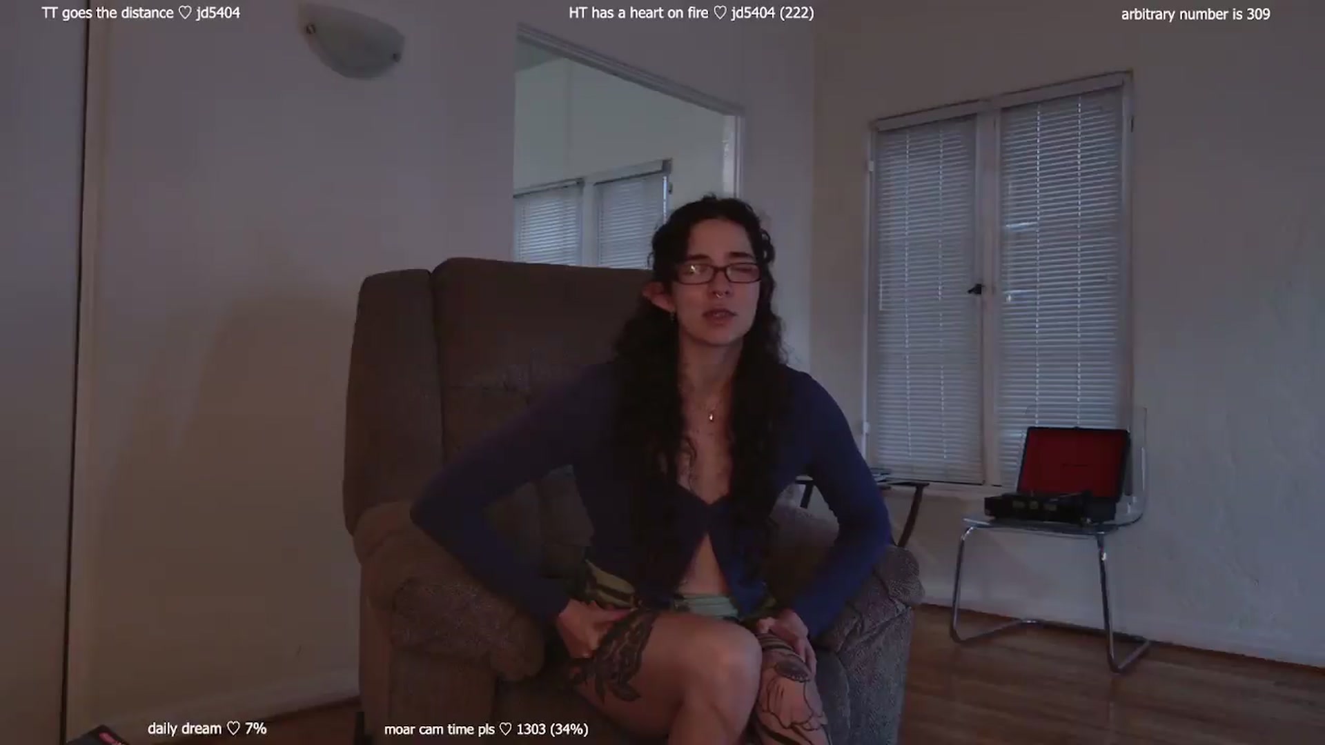 Gallery image thumbnail from afterglow's myfreecams stream on, 06/05/2026, 03:12 image 16 of 20