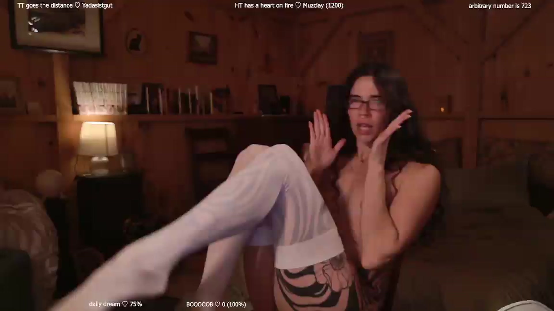 Gallery image thumbnail from afterglow's myfreecams stream on, 06/16/2026, 08:20 image 3 of 20