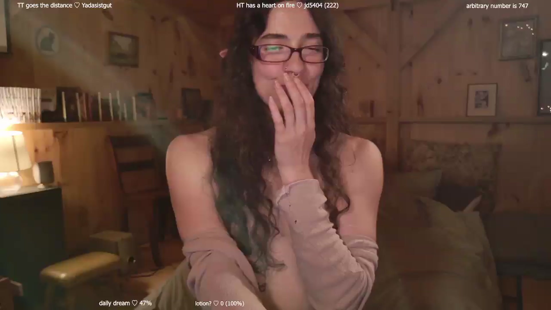 Gallery image thumbnail from afterglow's myfreecams stream on, 06/19/2026, 08:04 image 13 of 20
