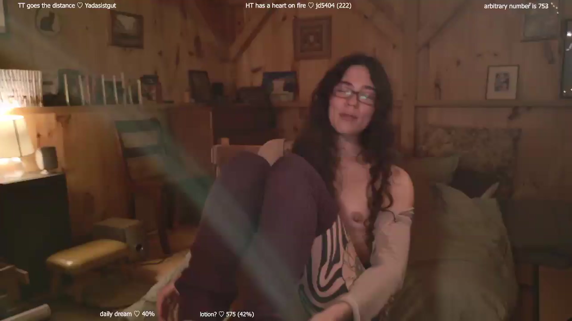 Gallery image thumbnail from afterglow's myfreecams stream on, 06/19/2026, 08:04 image 7 of 20