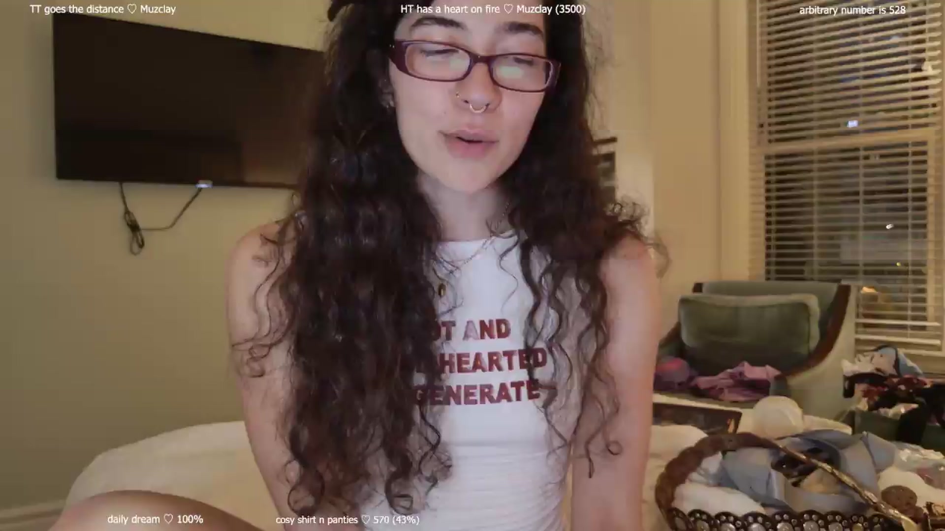 Gallery image thumbnail from afterglow's myfreecams stream on, 06/28/2026, 11:21 image 13 of 20