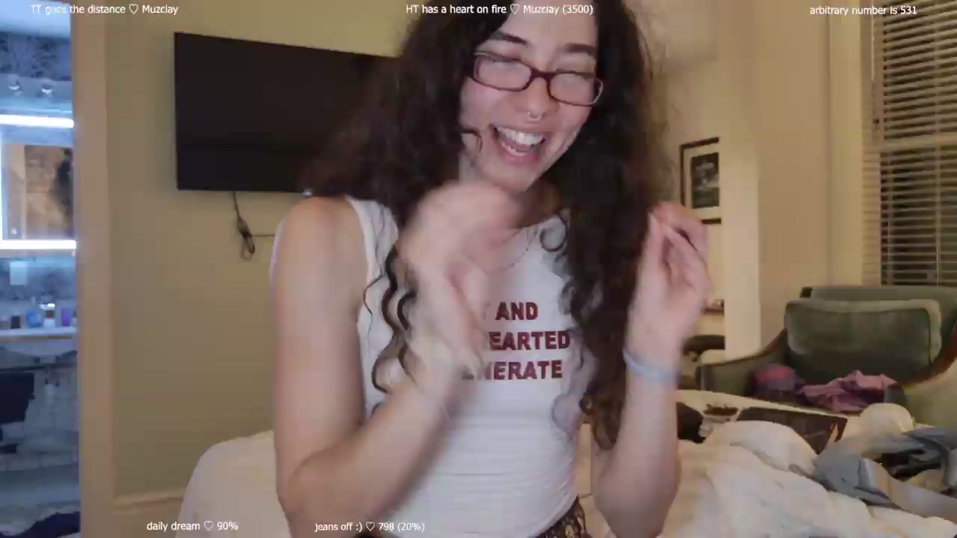 Gallery image thumbnail from afterglow's myfreecams stream on, 06/28/2026, 11:21 image 1 of 20