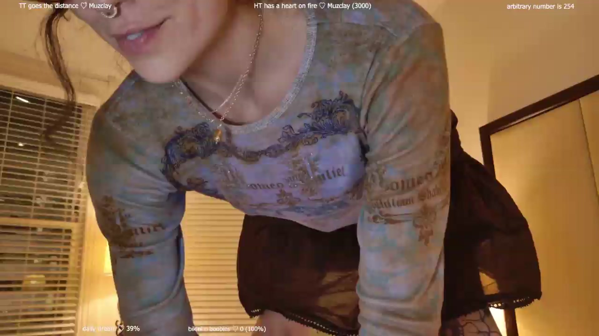 Gallery image thumbnail from afterglow's myfreecams stream on, 07/05/2026, 06:29 image 8 of 20
