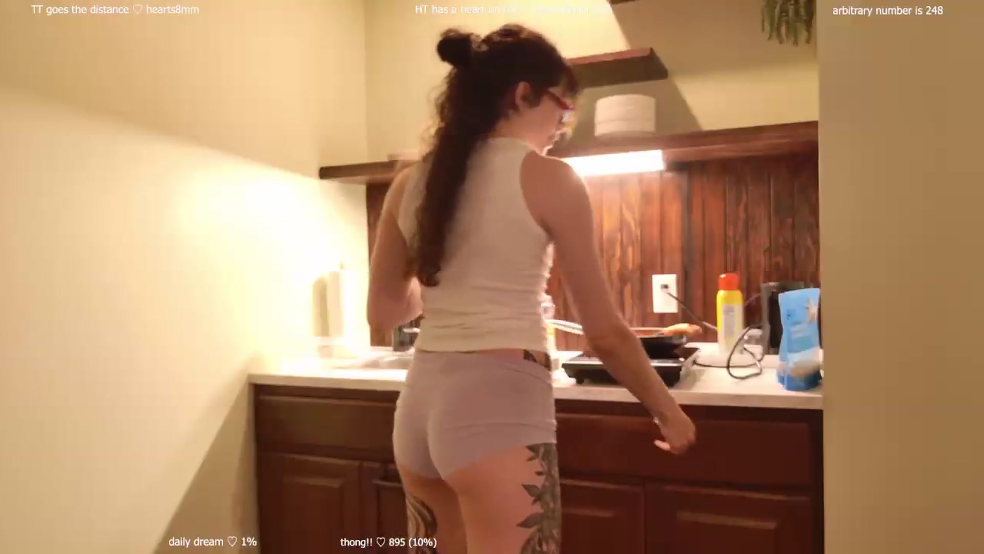 Gallery image thumbnail from afterglow's myfreecams stream on, 07/09/2026, 07:30 image 12 of 20