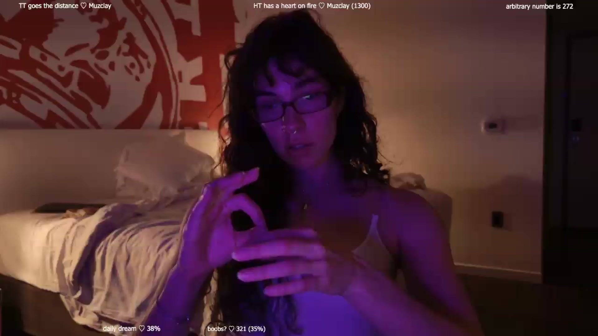 Gallery image thumbnail from afterglow's myfreecams stream on, 07/14/2026, 07:35 image 12 of 20
