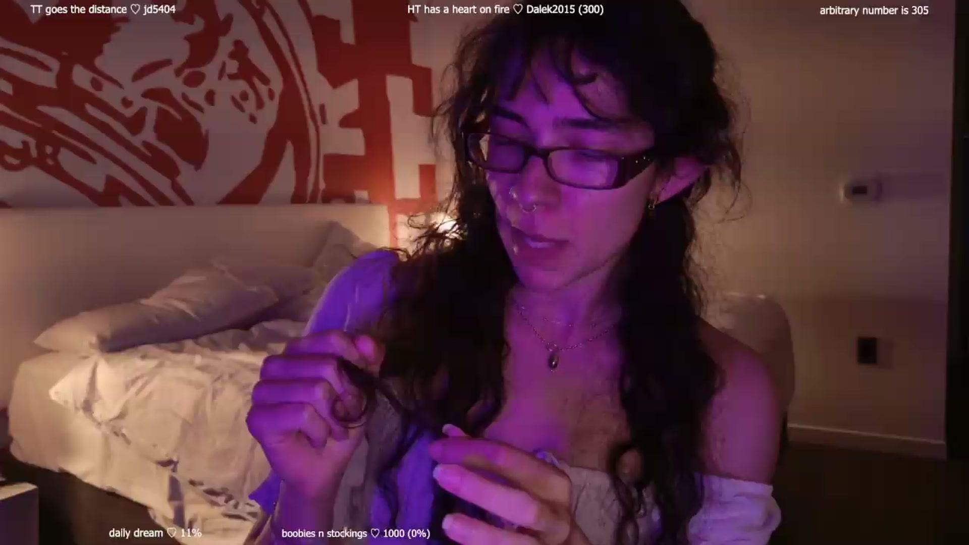 Gallery image thumbnail from afterglow's myfreecams stream on, 07/17/2026, 04:45 image 9 of 20