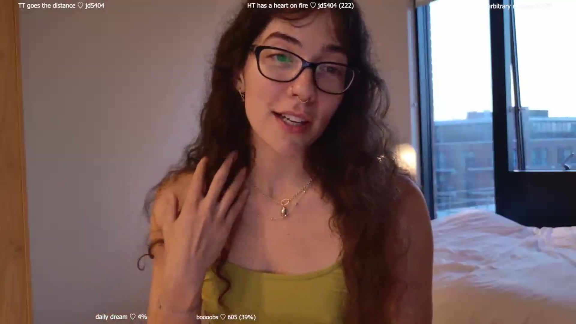 Gallery image thumbnail from afterglow's myfreecams stream on, 07/21/2026, 04:45 image 6 of 20