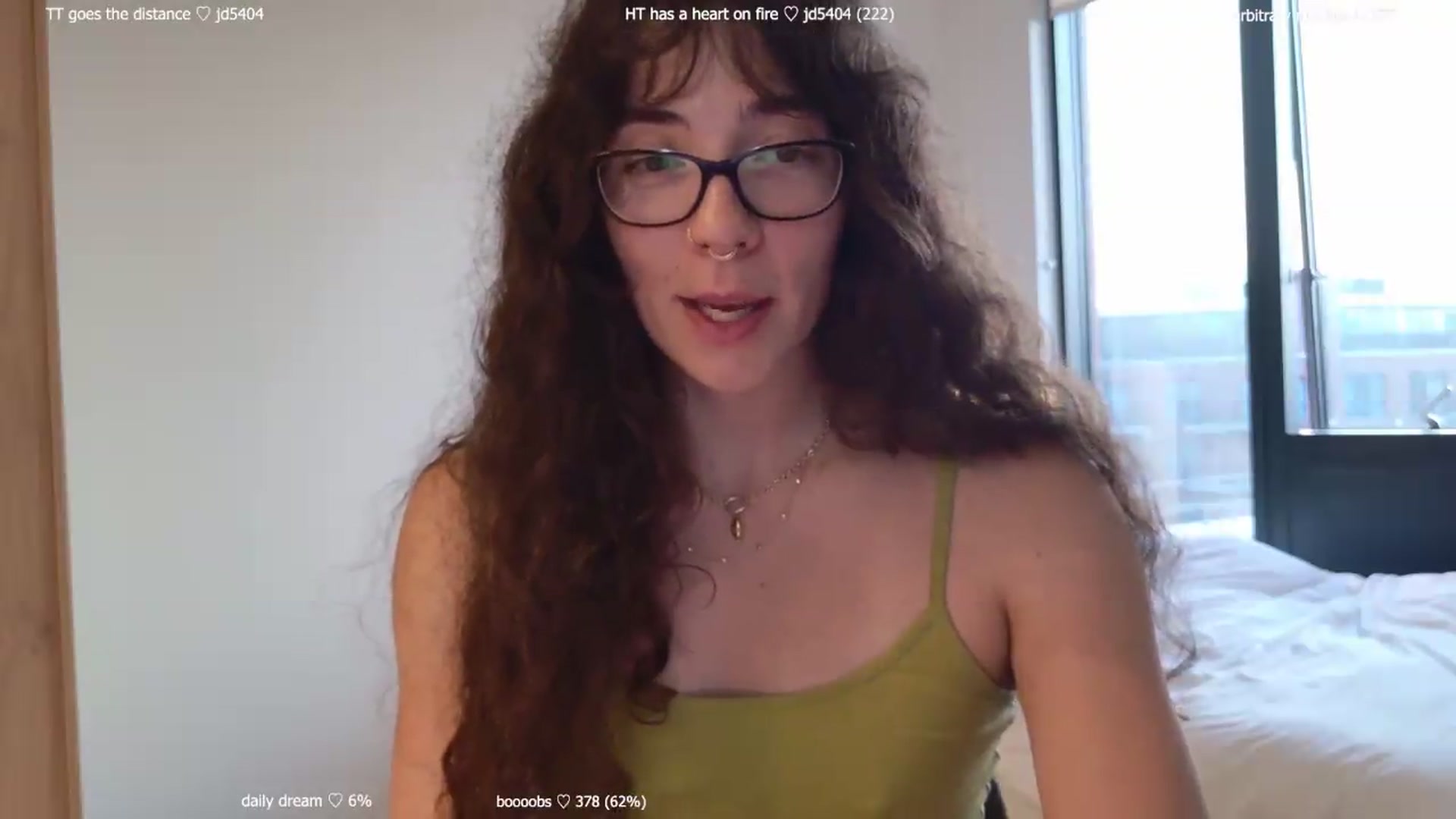 Gallery image thumbnail from afterglow's myfreecams stream on, 07/21/2026, 04:45 image 15 of 20