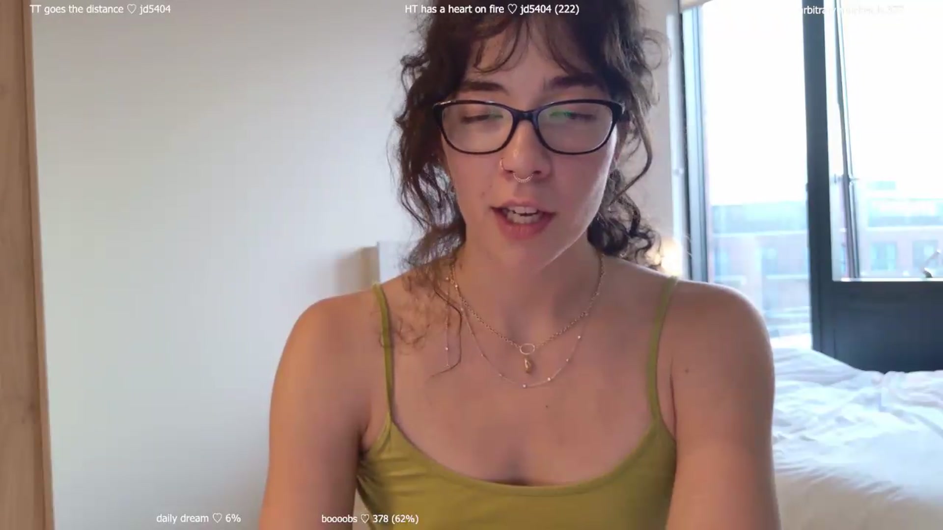 Gallery image thumbnail from afterglow's myfreecams stream on, 07/21/2026, 04:45 image 17 of 20