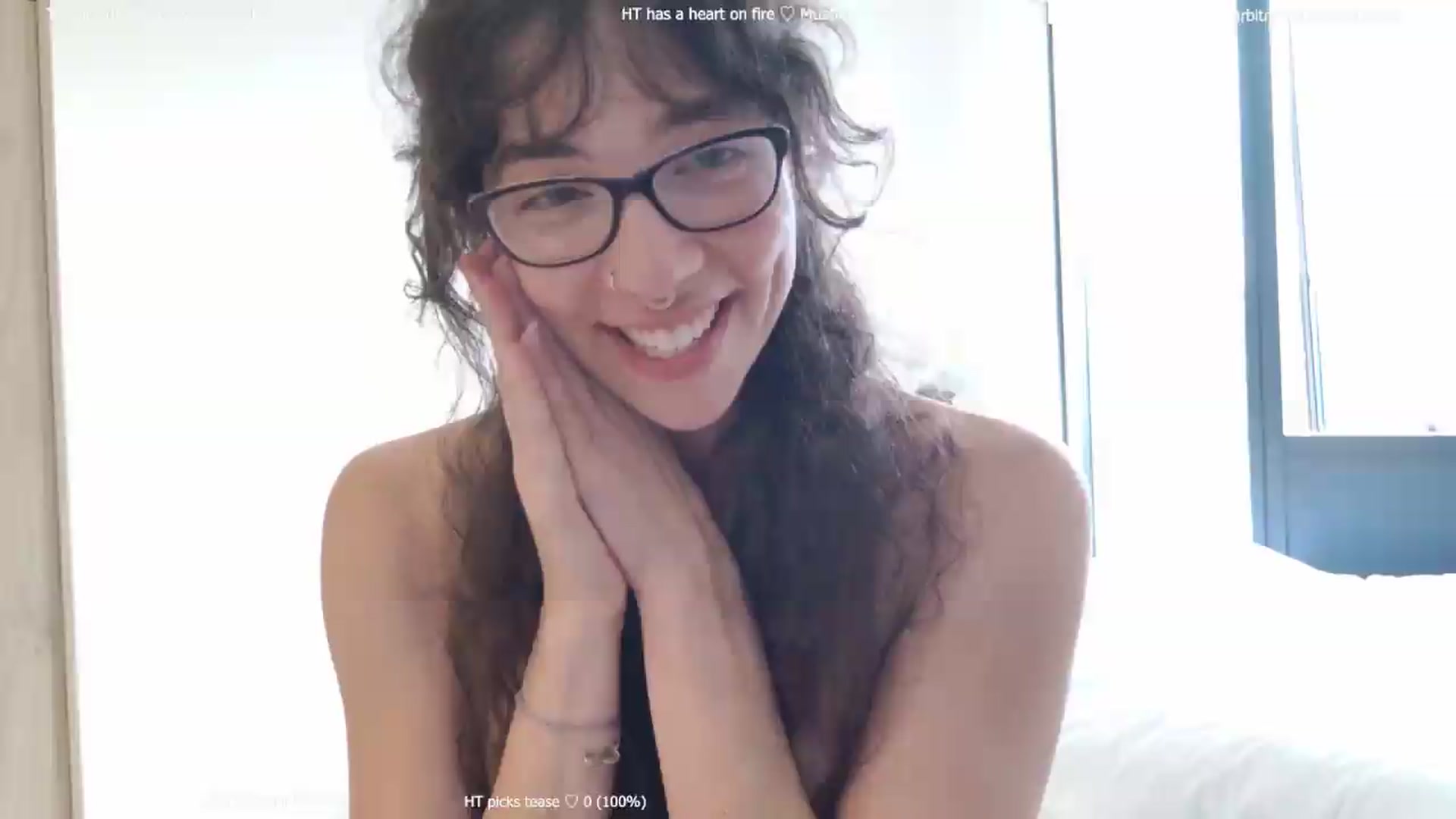 Gallery image thumbnail from afterglow's myfreecams stream on, 07/21/2026, 07:51 image 8 of 20