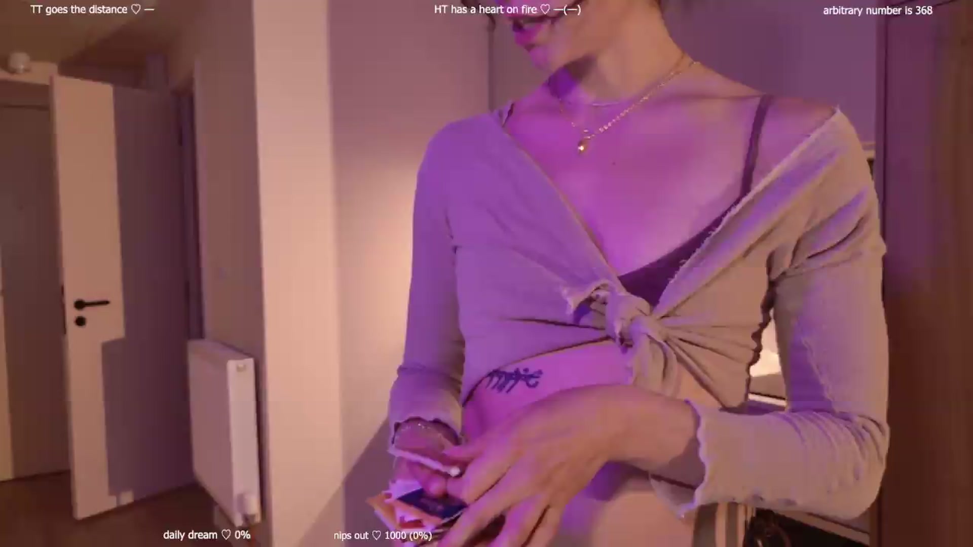 Gallery image thumbnail from afterglow's myfreecams stream on, 07/22/2026, 07:46 image 1 of 20