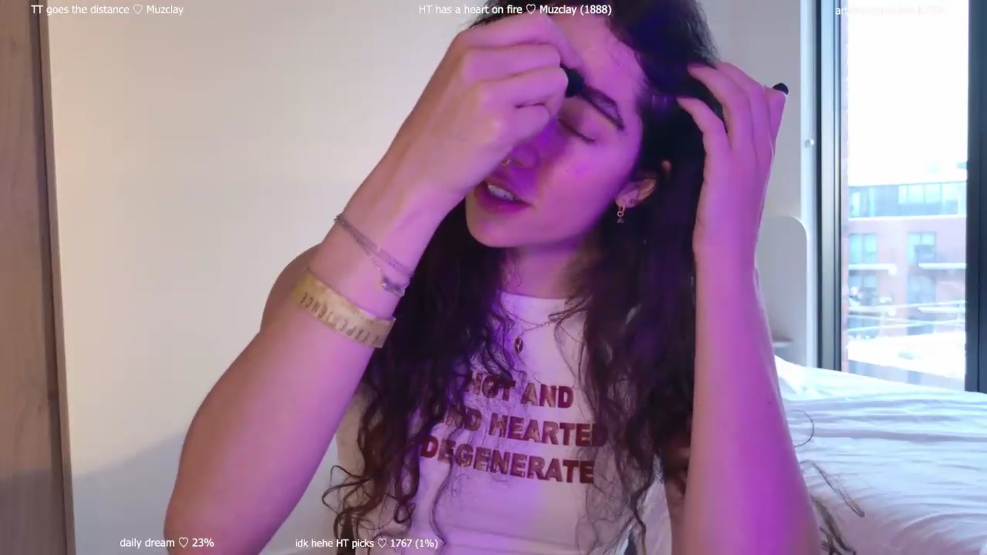 Gallery image thumbnail from afterglow's myfreecams stream on, 07/23/2026, 05:02 image 18 of 20