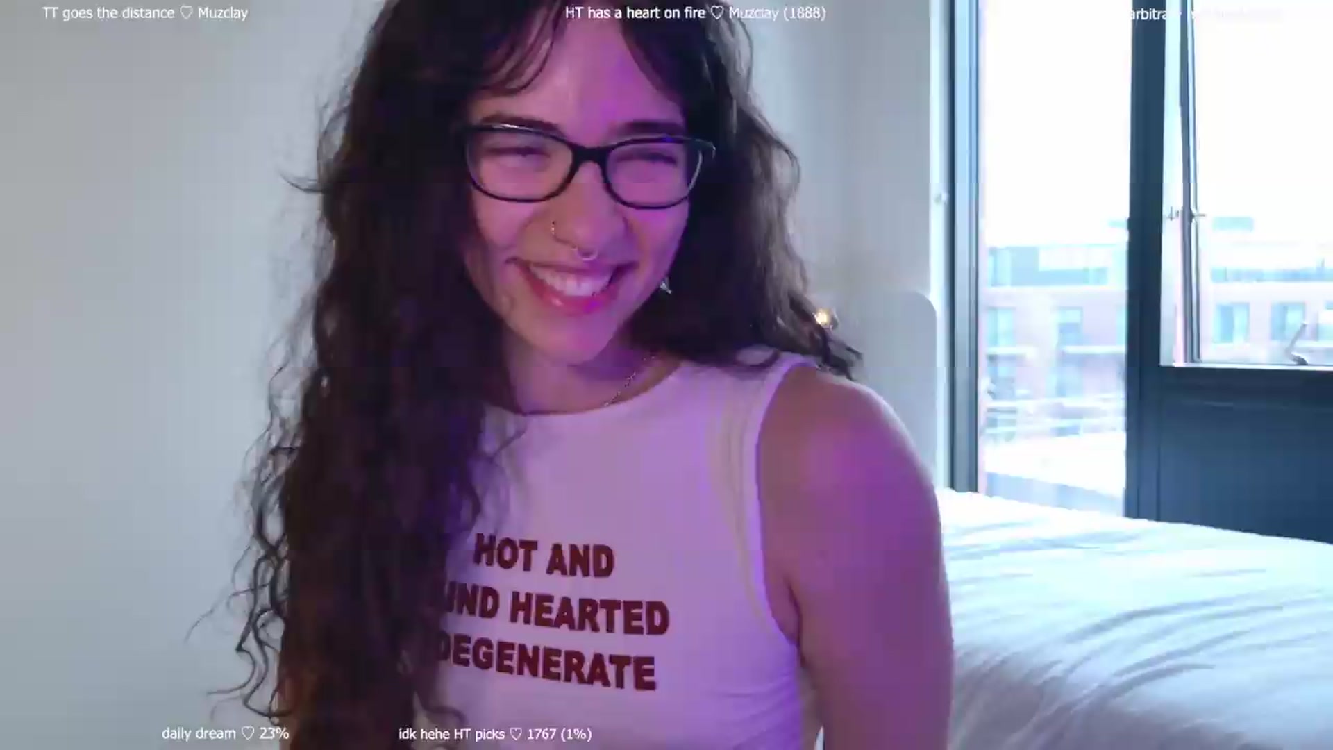 Gallery image thumbnail from afterglow's myfreecams stream on, 07/23/2026, 07:27 image 1 of 20