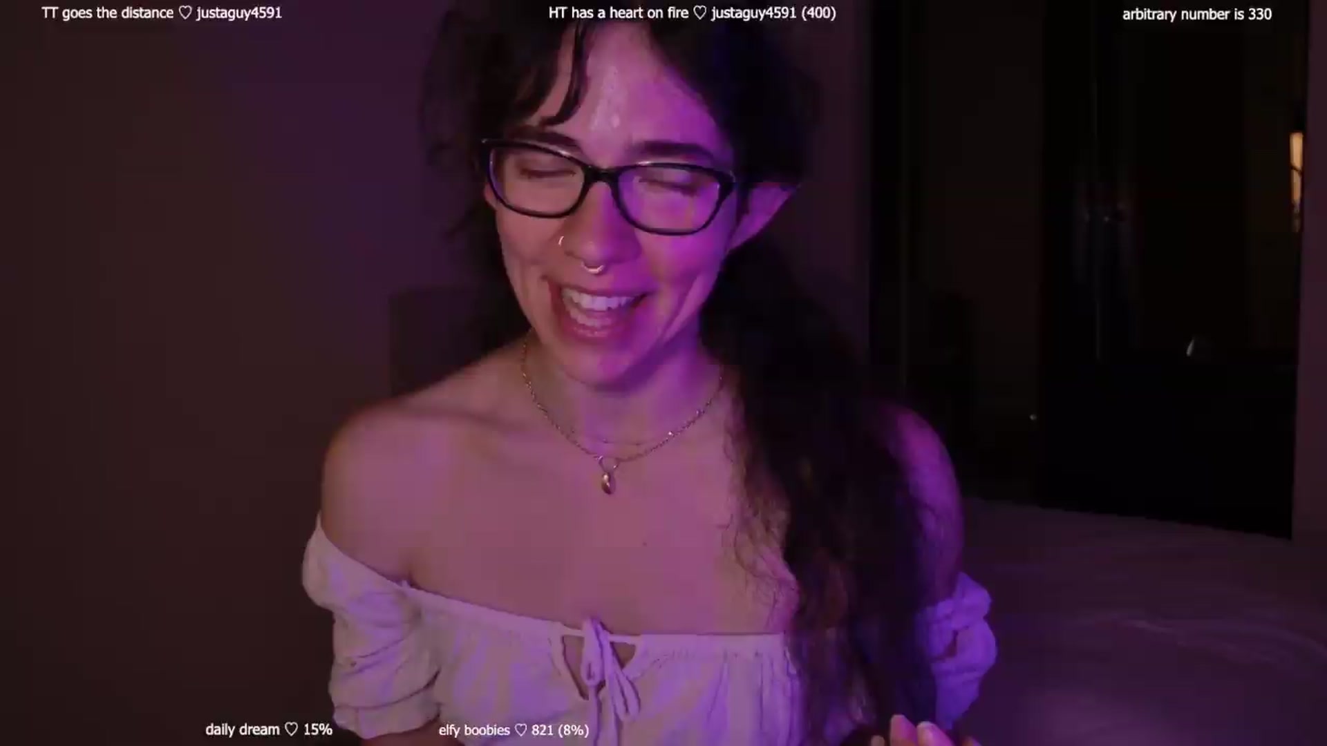 Gallery image thumbnail from afterglow's myfreecams stream on, 07/24/2026, 03:59 image 11 of 20