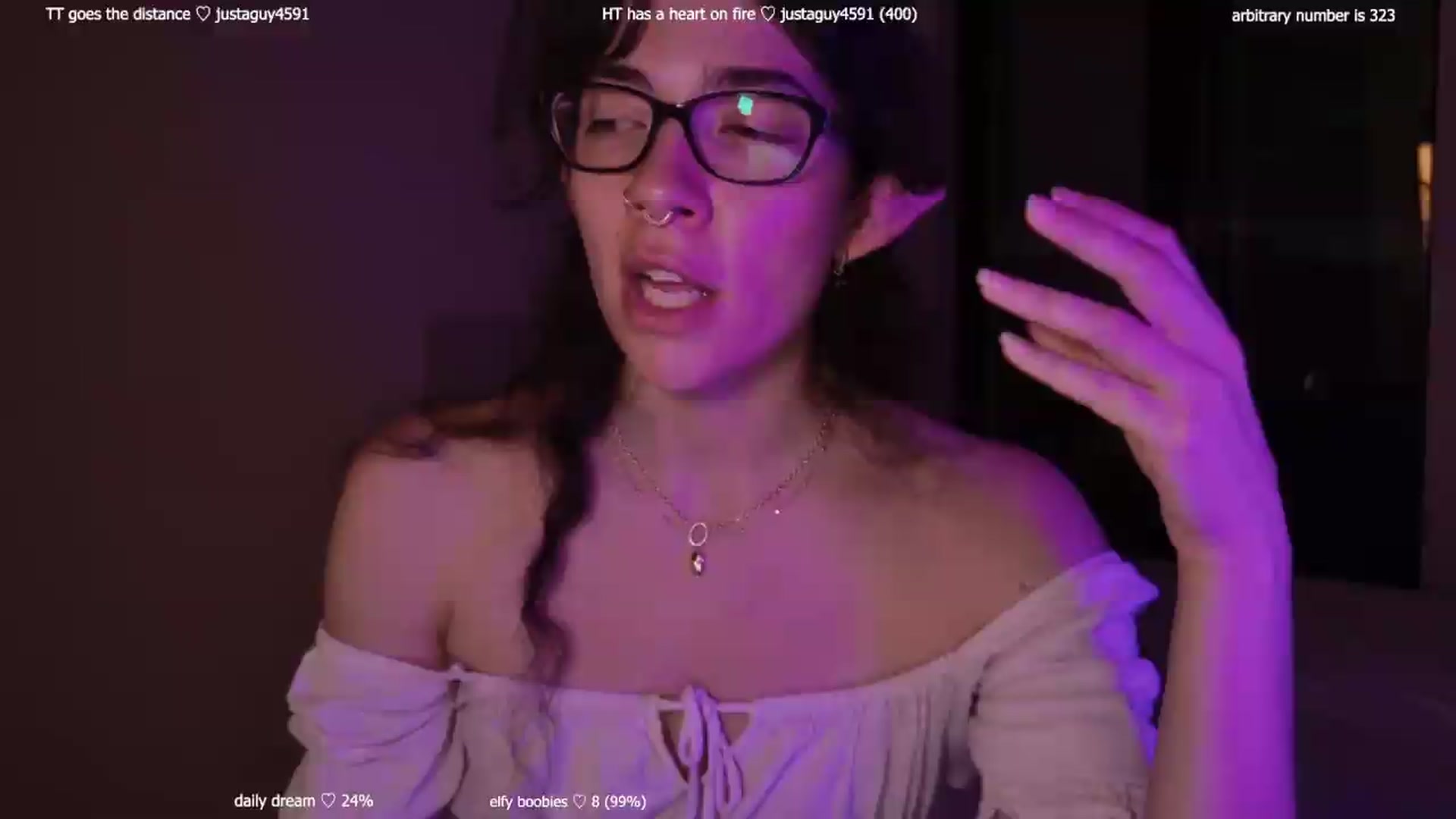 Gallery image thumbnail from afterglow's myfreecams stream on, 07/24/2026, 03:59 image 17 of 20