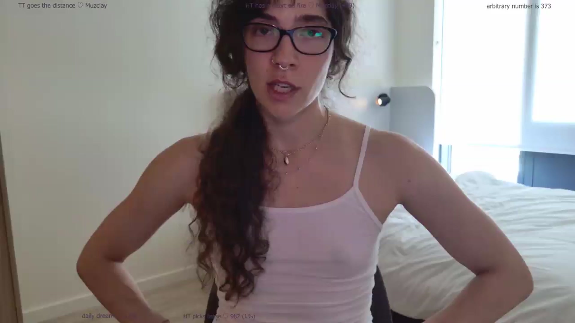 Gallery image thumbnail from afterglow's myfreecams stream on, 07/28/2026, 11:02 image 17 of 20