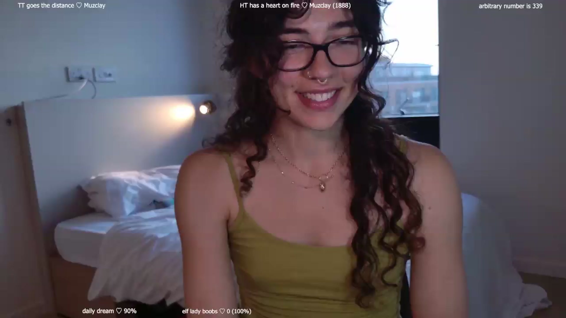 Gallery image thumbnail from afterglow's myfreecams stream on, 07/31/2026, 05:20 image 3 of 20