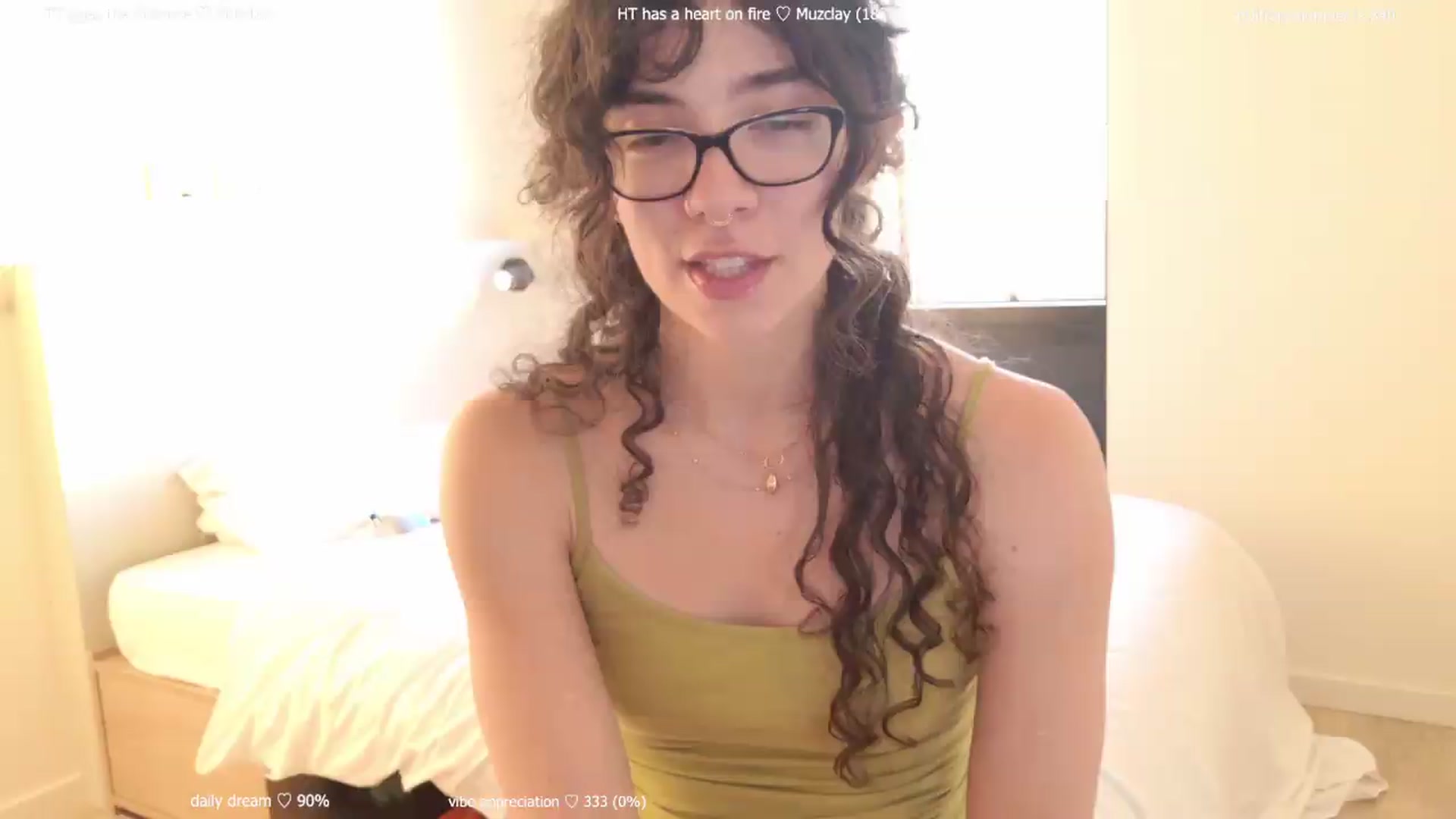 Gallery image thumbnail from afterglow's myfreecams stream on, 07/31/2026, 05:20 image 15 of 20