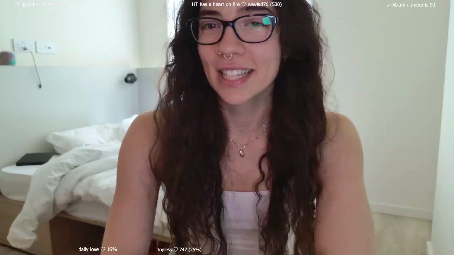 Gallery image thumbnail from afterglow's myfreecams stream on, 08/01/2026, 10:31 image 12 of 20