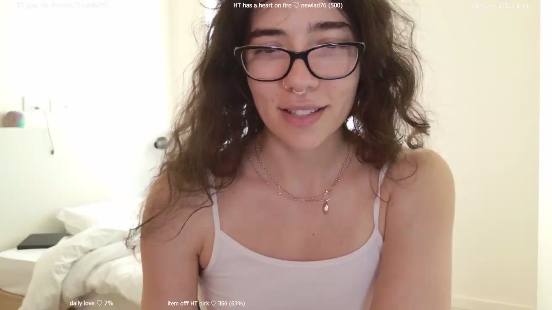 Gallery image thumbnail from afterglow's myfreecams stream on, 08/01/2026, 10:31 image 4 of 20