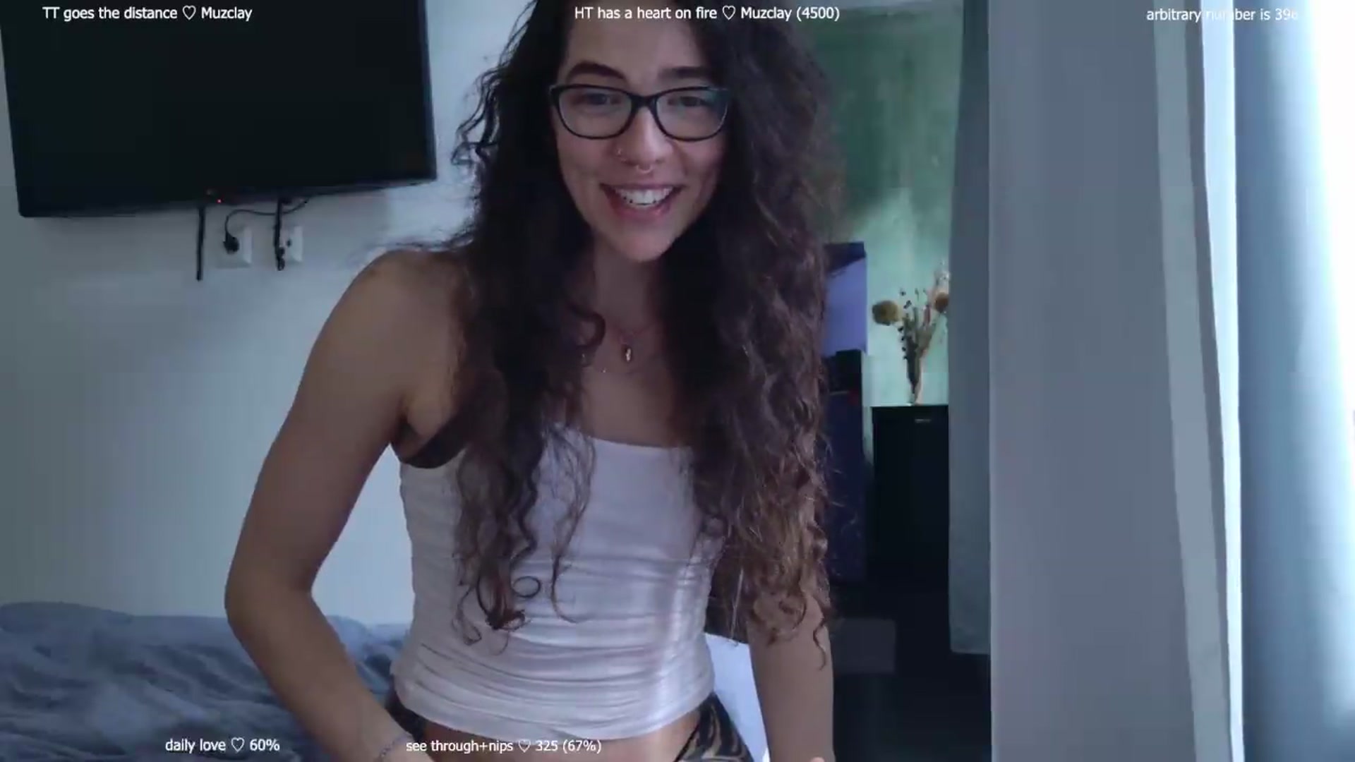 Gallery image thumbnail from afterglow's myfreecams stream on, 08/06/2026, 08:08 image 17 of 20