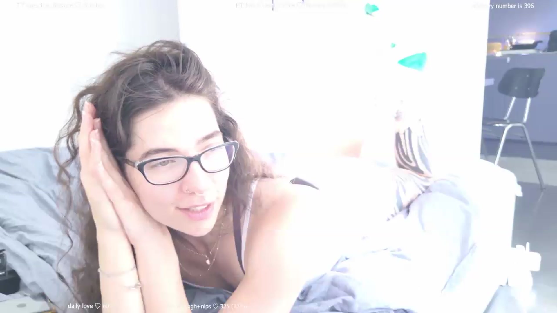 Gallery image thumbnail from afterglow's myfreecams stream on, 08/06/2026, 08:08 image 4 of 20