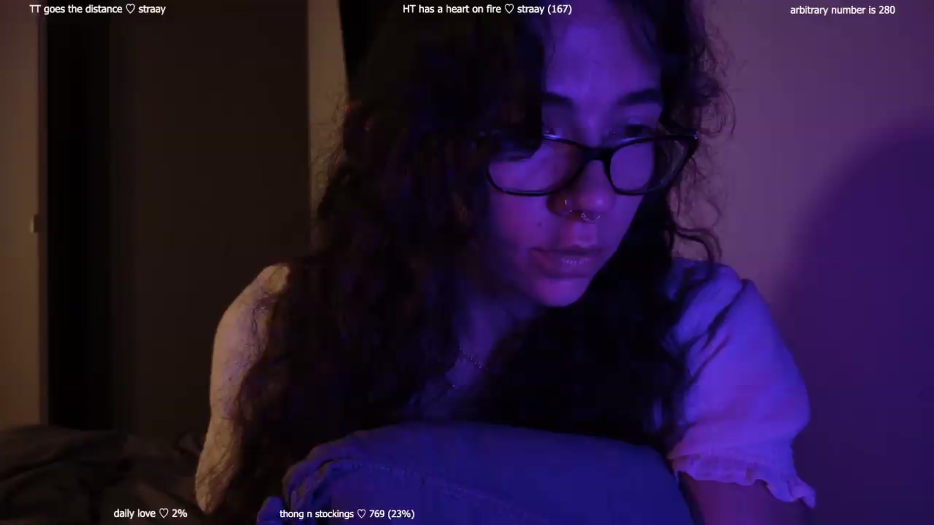 Gallery image thumbnail from afterglow's myfreecams stream on, 08/07/2026, 24:37 image 7 of 20