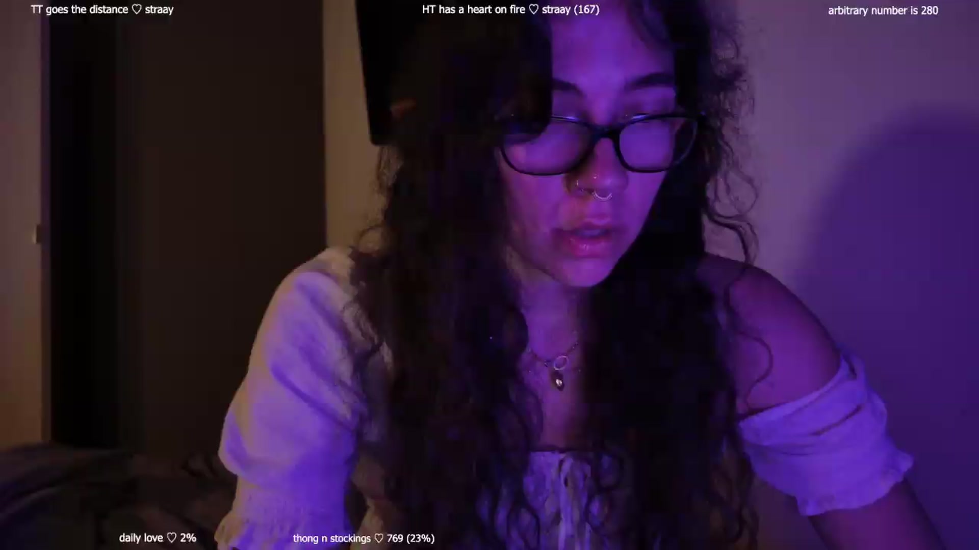 Gallery image thumbnail from afterglow's myfreecams stream on, 08/07/2026, 24:37 image 3 of 20