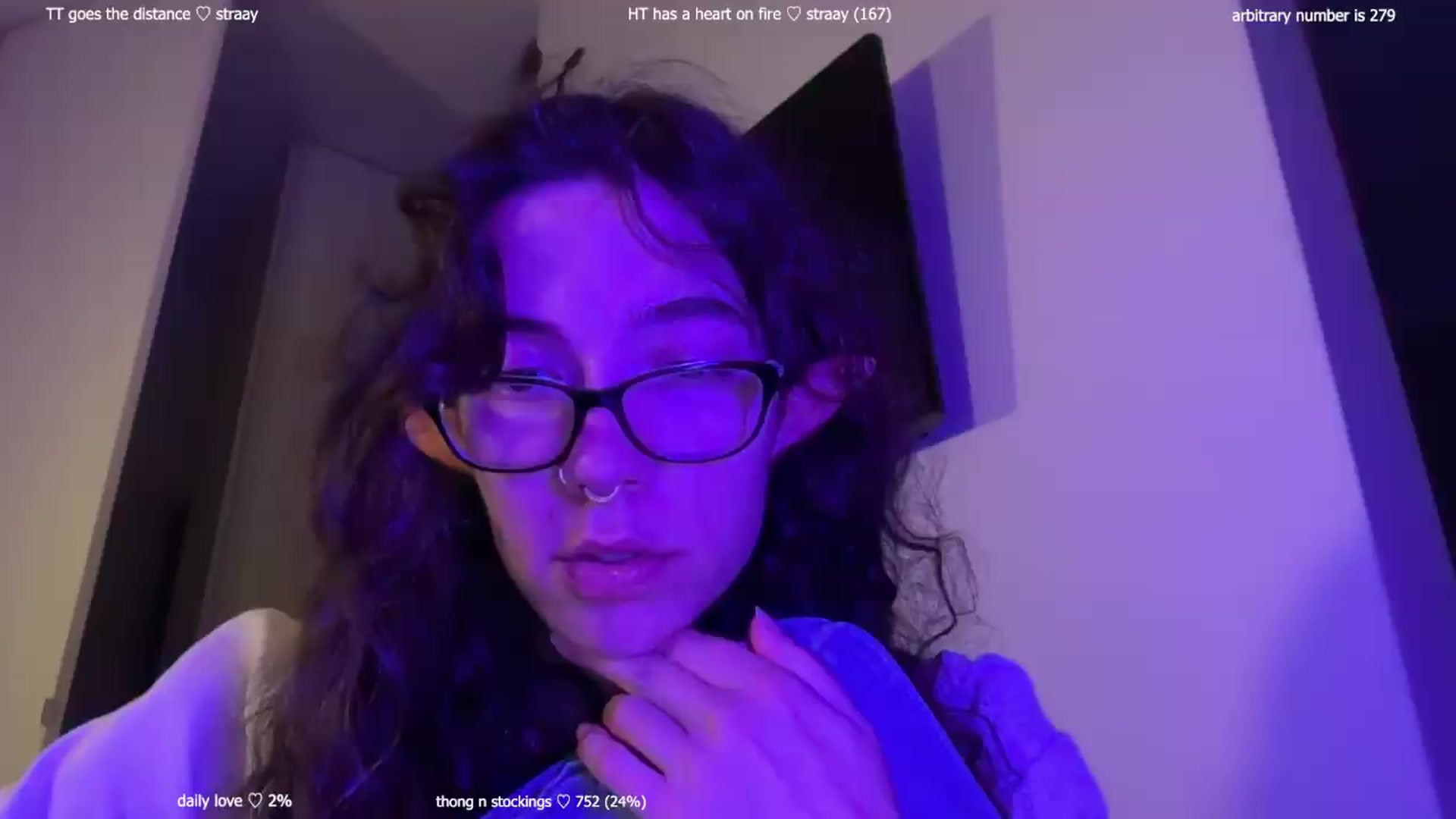 Gallery image thumbnail from afterglow's myfreecams stream on, 08/07/2026, 24:37 image 19 of 20