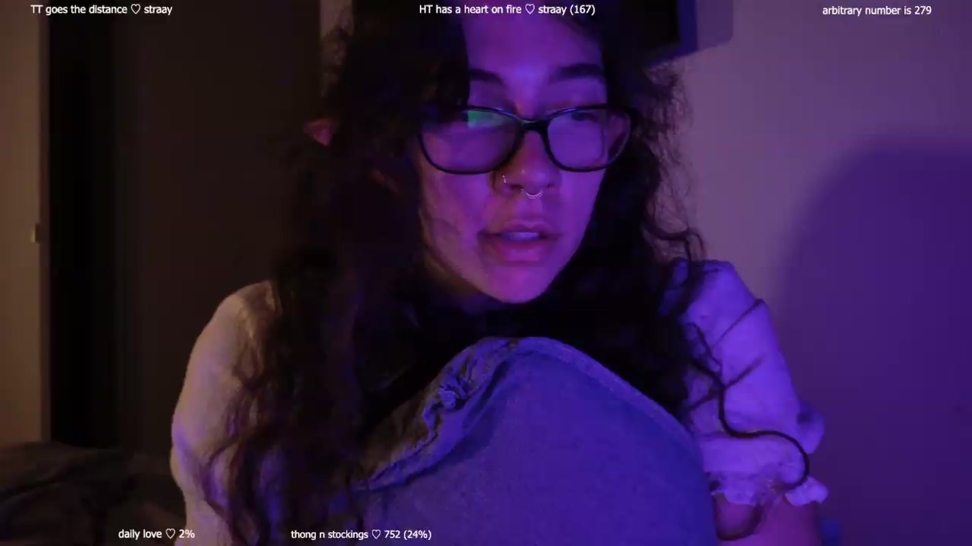 Gallery image thumbnail from afterglow's myfreecams stream on, 08/07/2026, 24:37 image 20 of 20