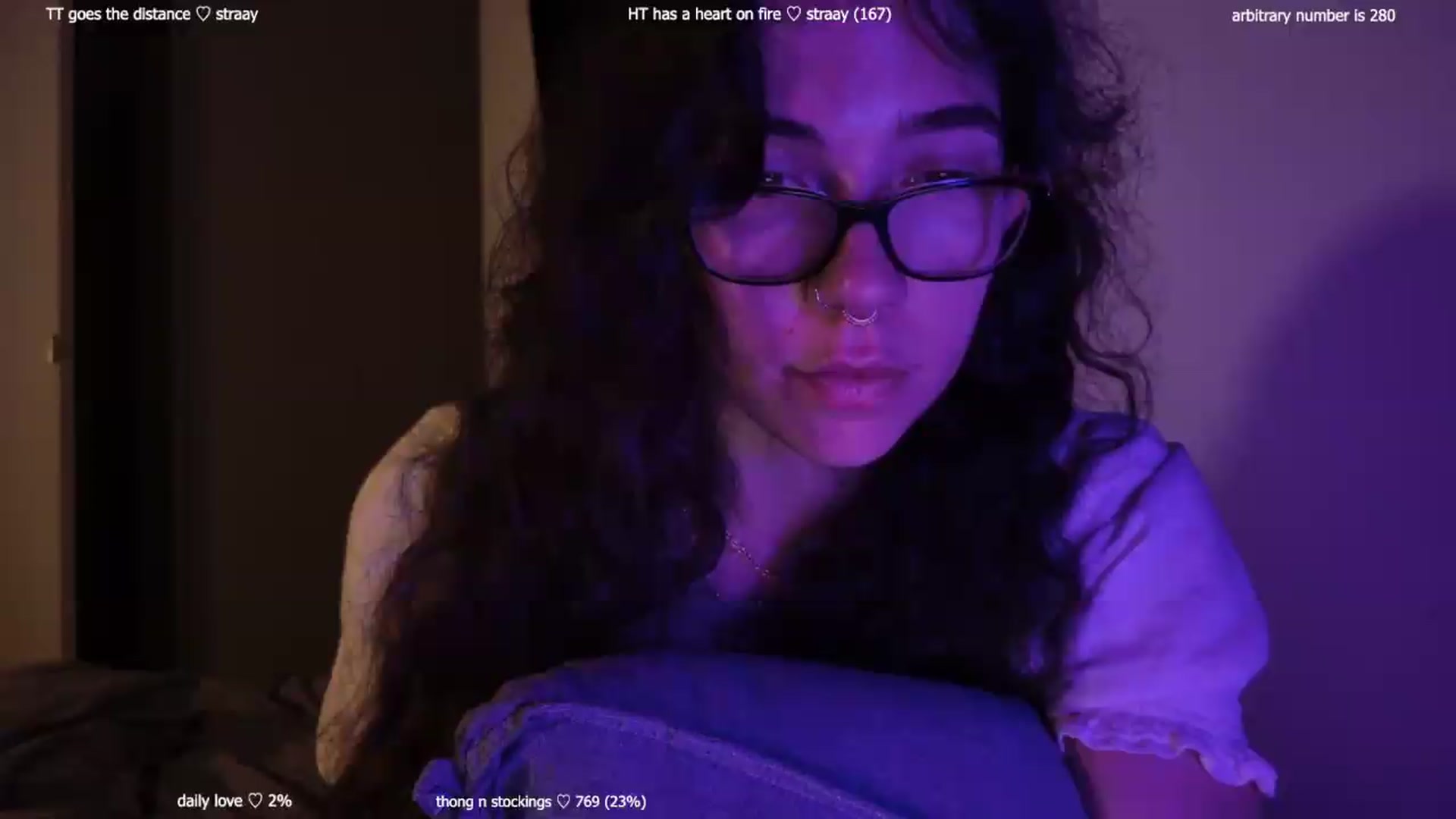 Gallery image thumbnail from afterglow's myfreecams stream on, 08/07/2026, 24:37 image 6 of 20