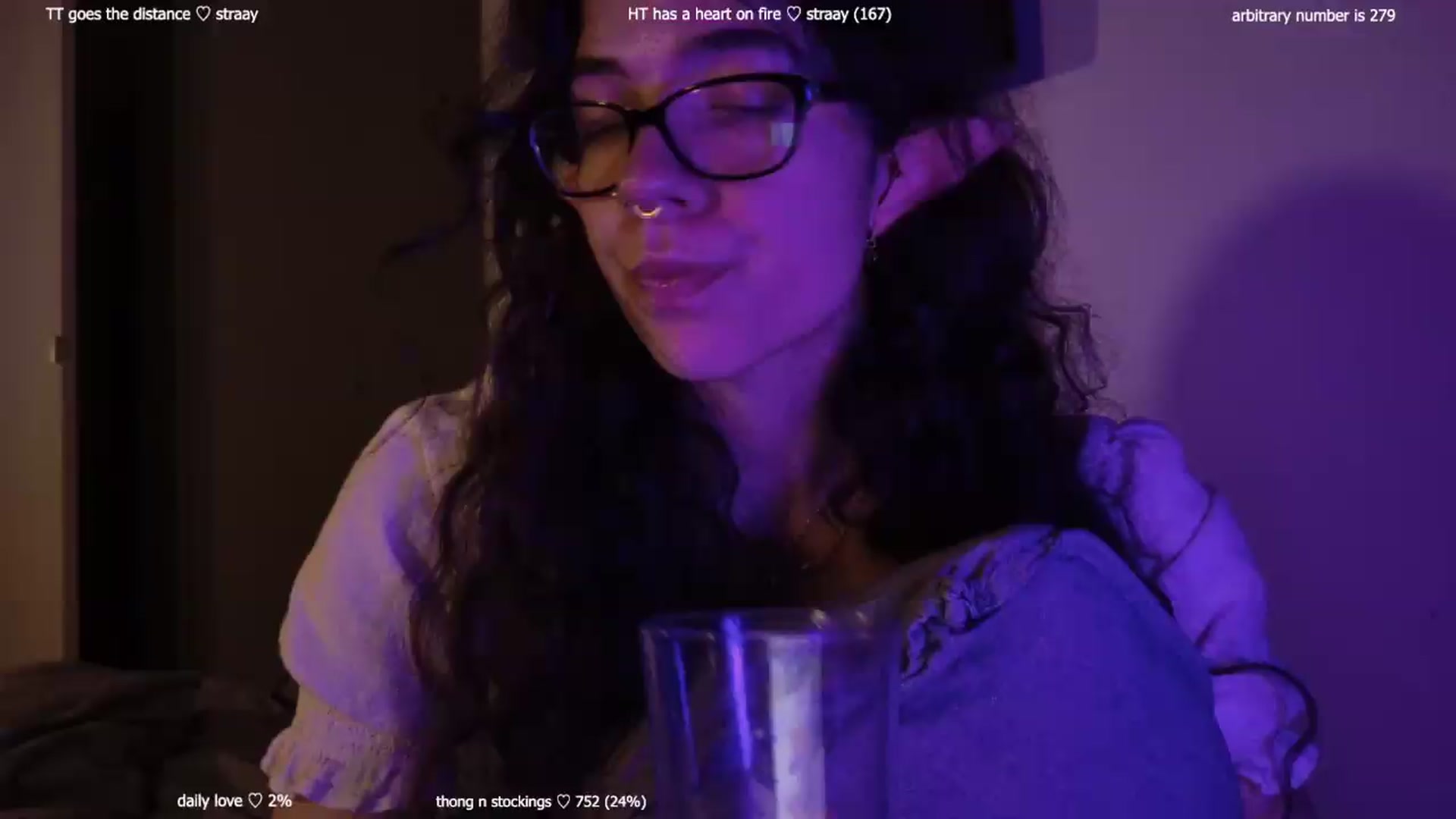 Gallery image thumbnail from afterglow's myfreecams stream on, 08/07/2026, 24:37 image 18 of 20