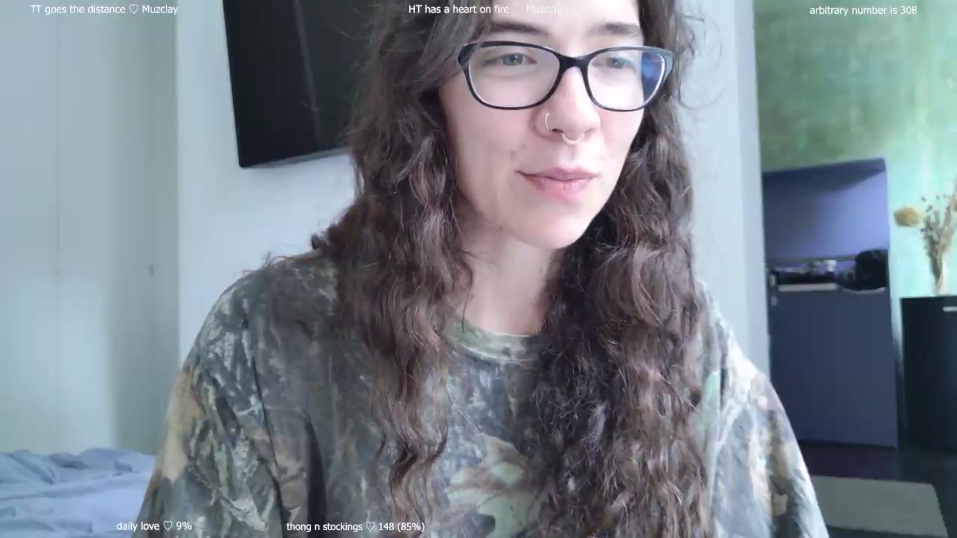 Gallery image thumbnail from afterglow's myfreecams stream on, 08/07/2026, 15:34 image 8 of 20