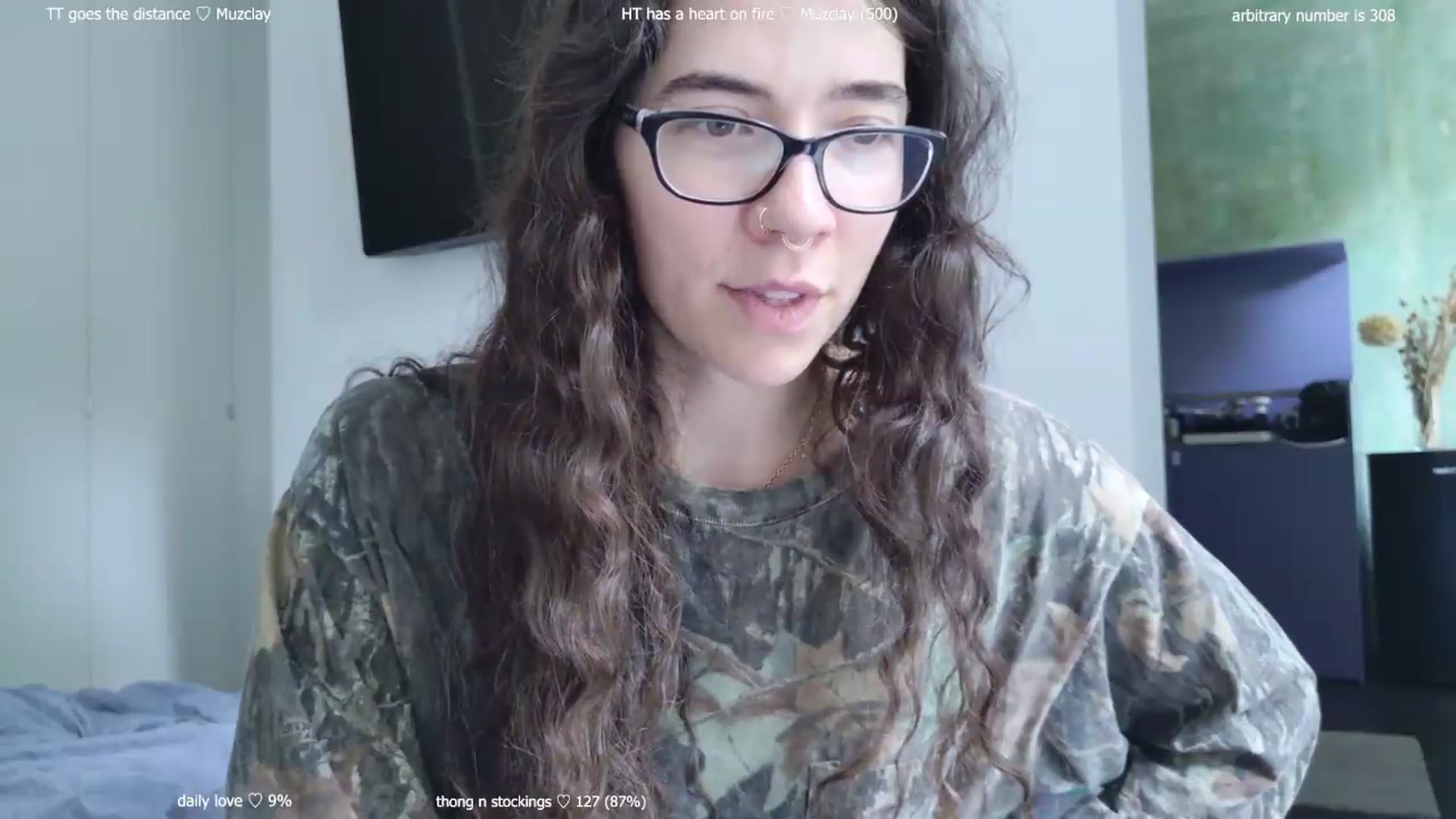 Gallery image thumbnail from afterglow's myfreecams stream on, 08/07/2026, 15:34 image 9 of 20