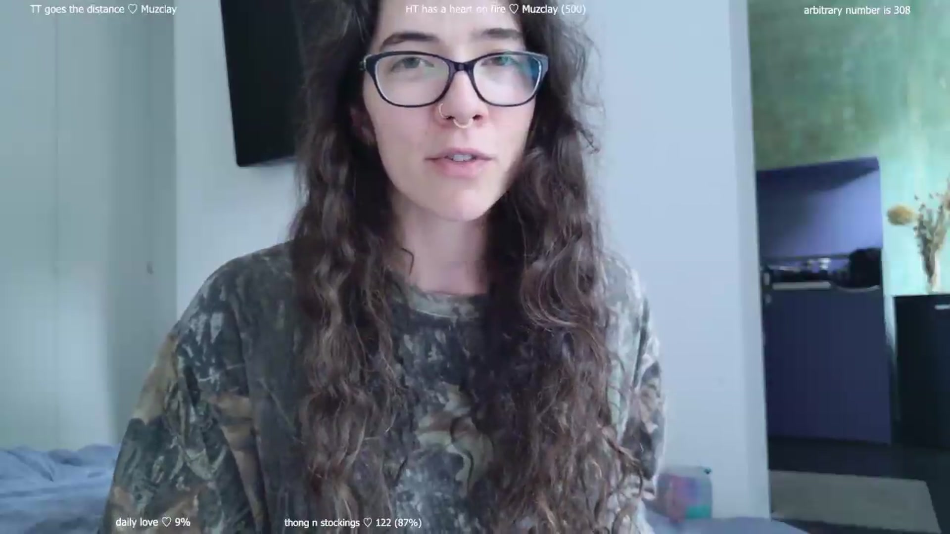 Gallery image thumbnail from afterglow's myfreecams stream on, 08/07/2026, 15:34 image 10 of 20