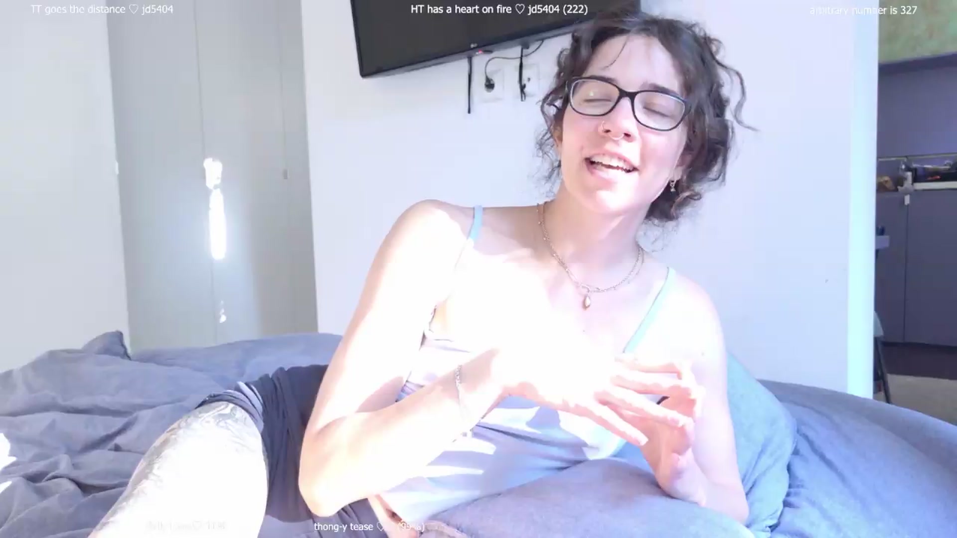 Gallery image thumbnail from afterglow's myfreecams stream on, 08/08/2026, 07:15 image 1 of 20