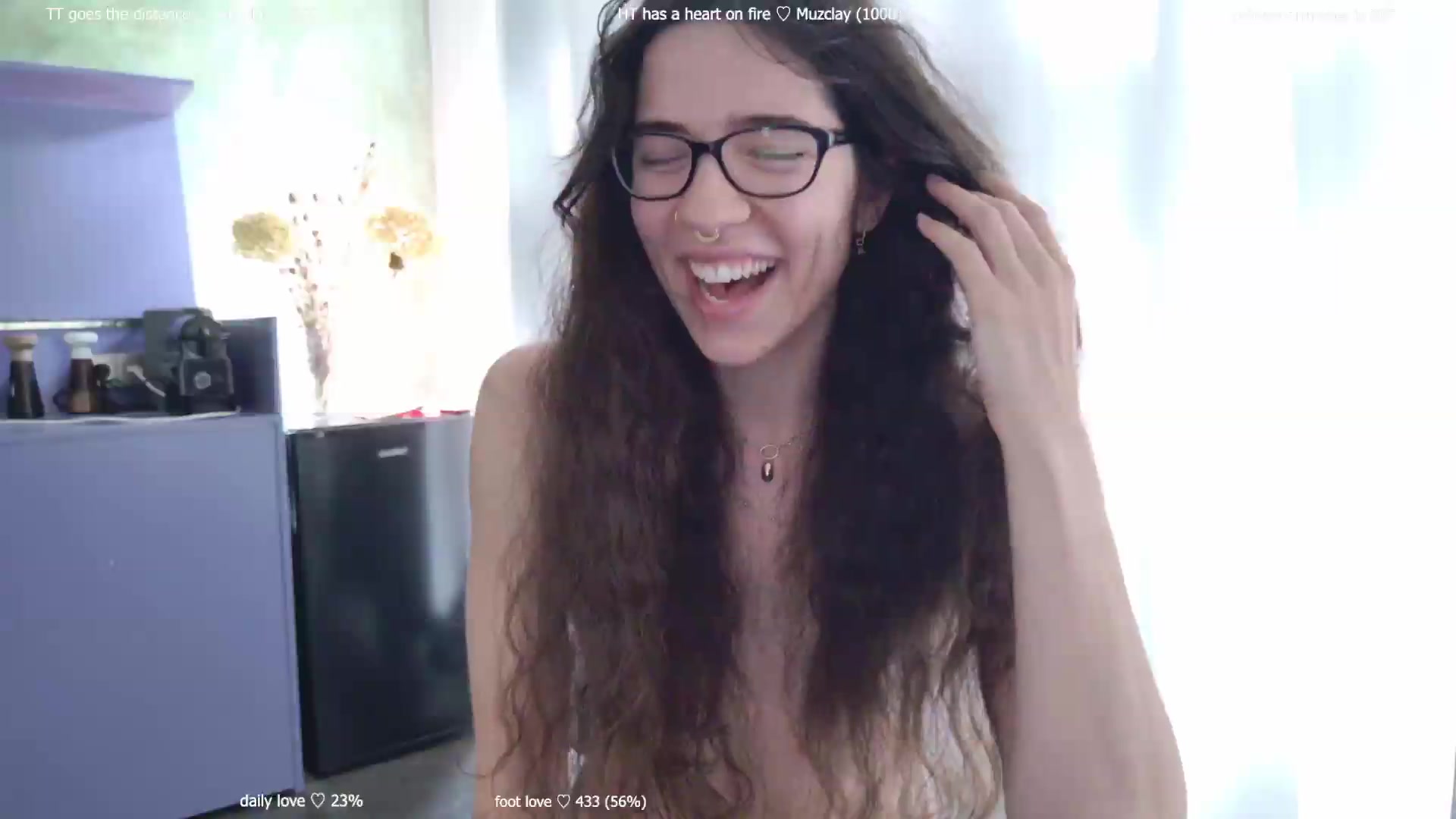 Gallery image thumbnail from afterglow's myfreecams stream on, 08/11/2026, 09:09 image 8 of 20