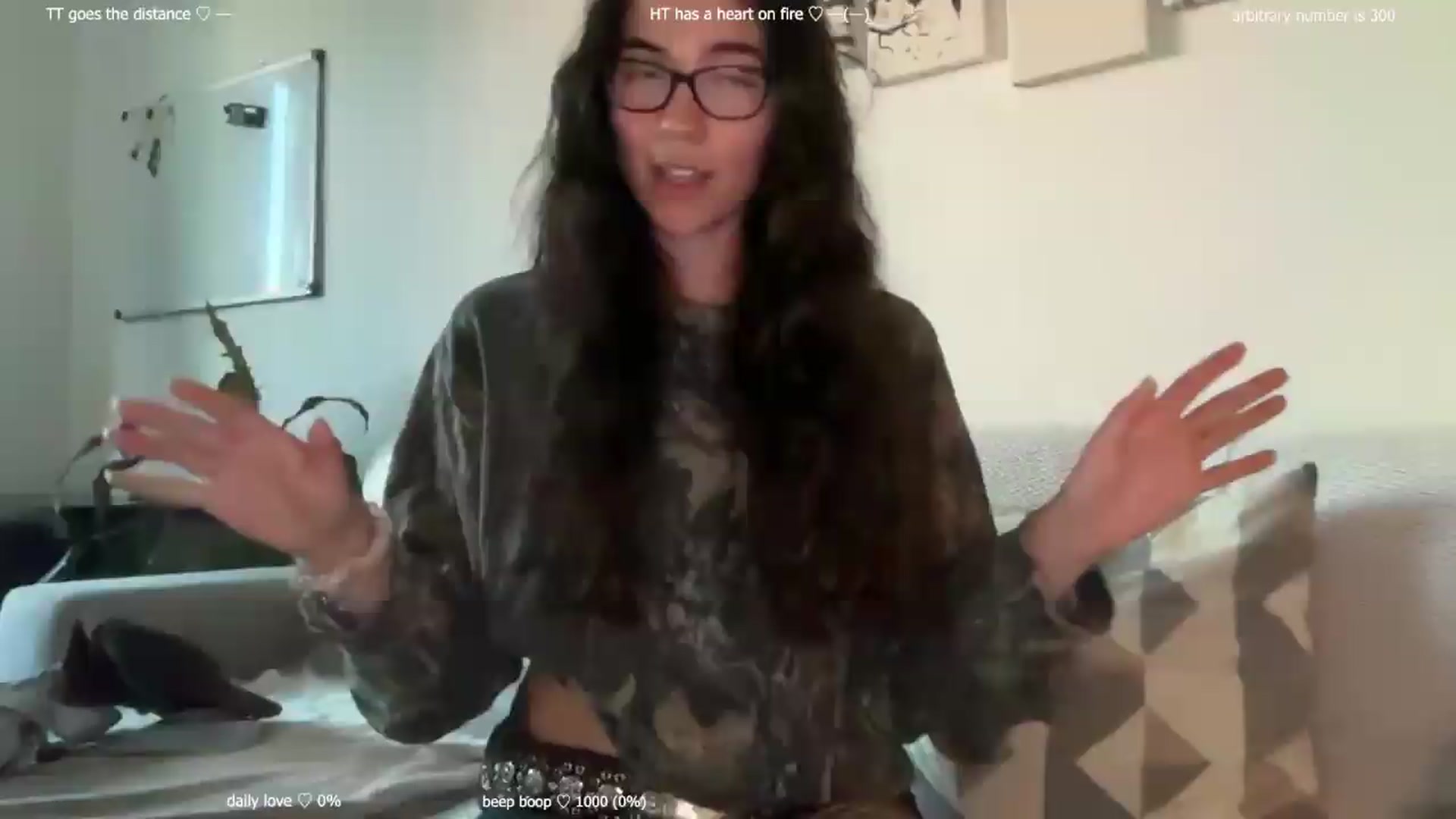 Gallery image thumbnail from afterglow's myfreecams stream on, 08/12/2026, 18:35 image 1 of 20