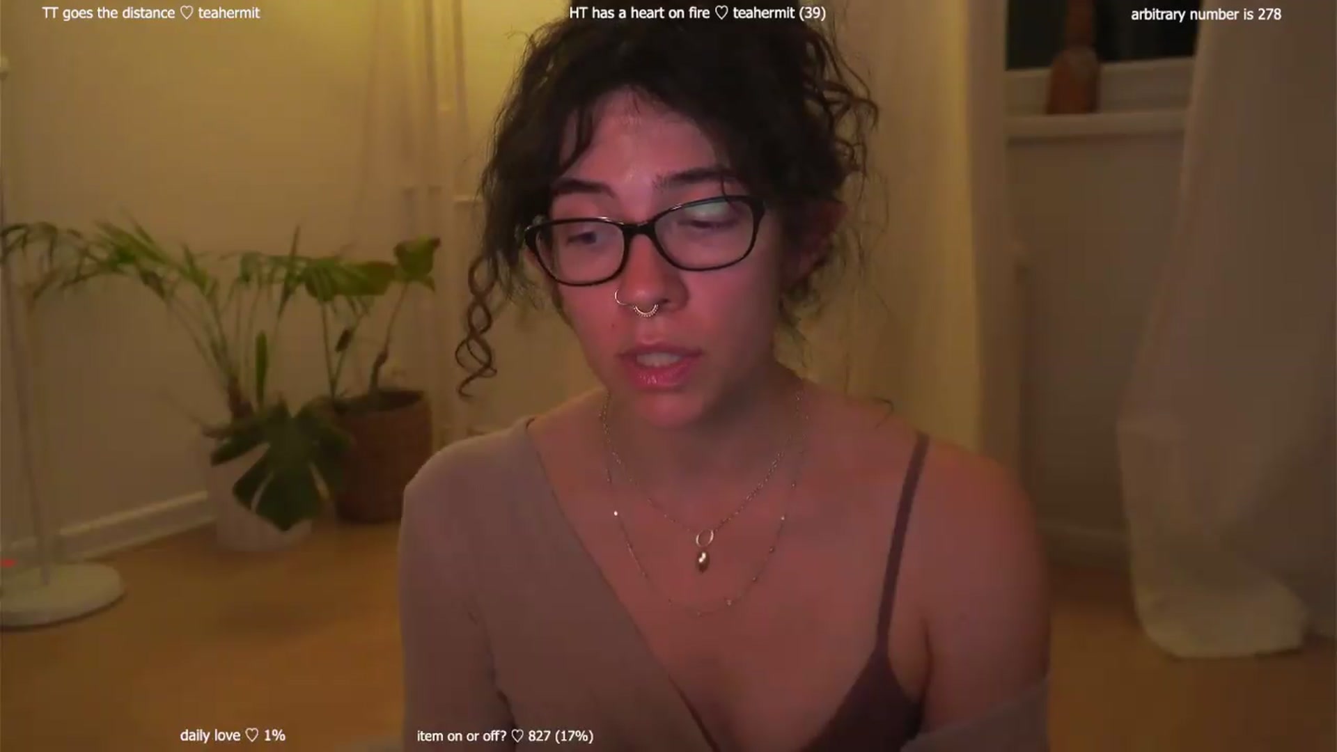 Gallery image thumbnail from afterglow's myfreecams stream on, 08/14/2026, 03:32 image 9 of 20