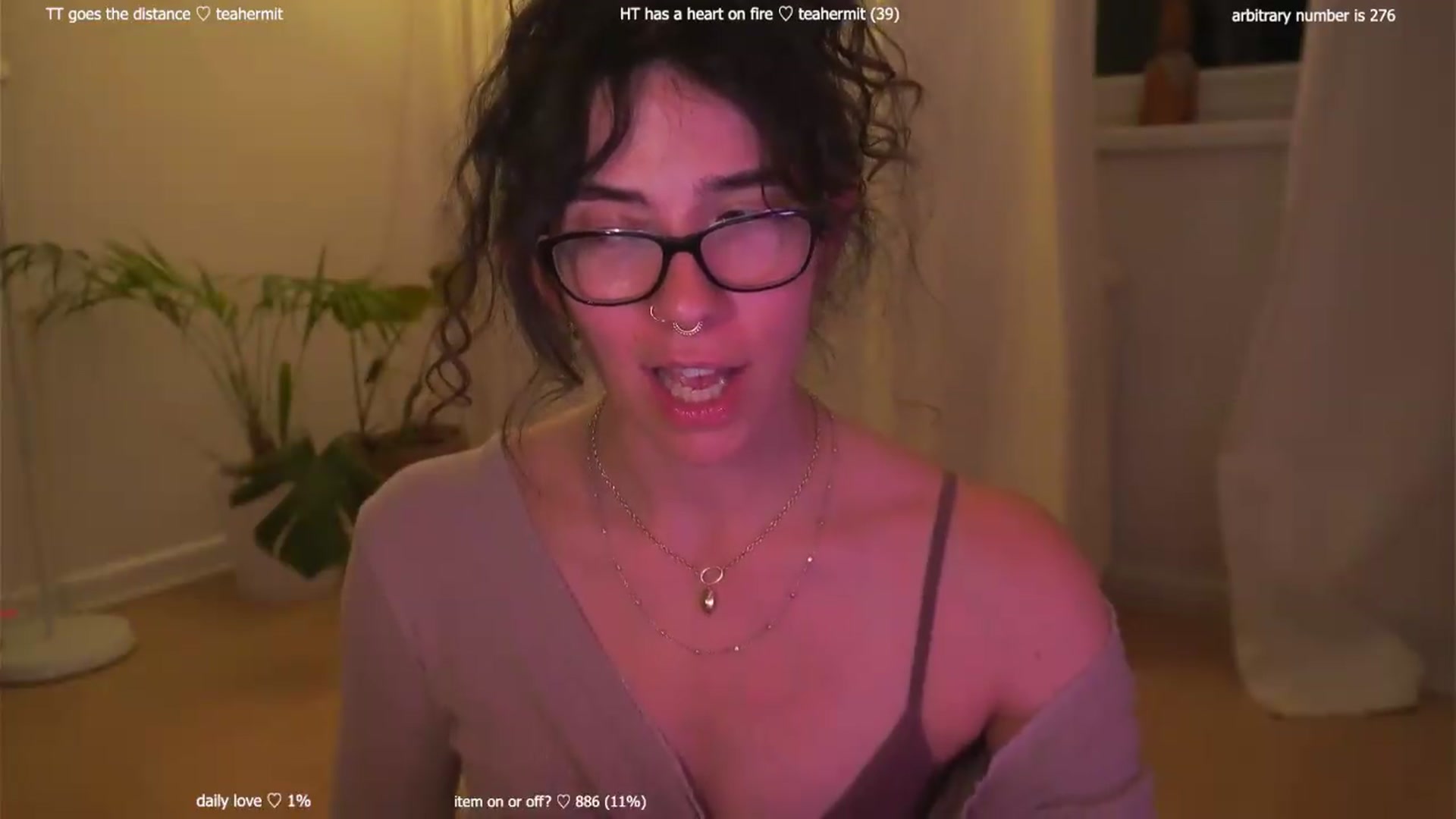 Gallery image thumbnail from afterglow's myfreecams stream on, 08/14/2026, 03:32 image 5 of 20