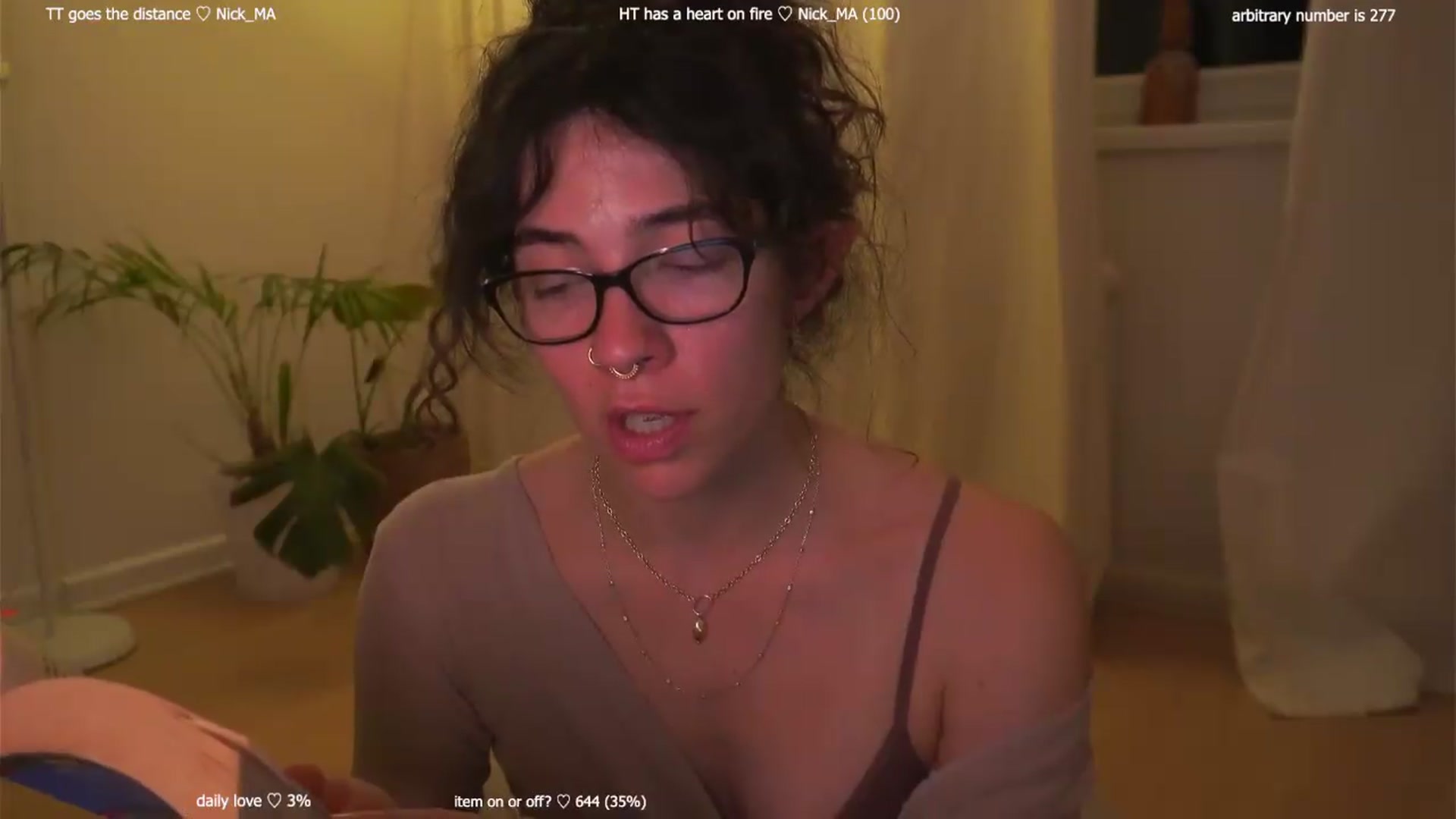 Gallery image thumbnail from afterglow's myfreecams stream on, 08/14/2026, 03:32 image 12 of 20