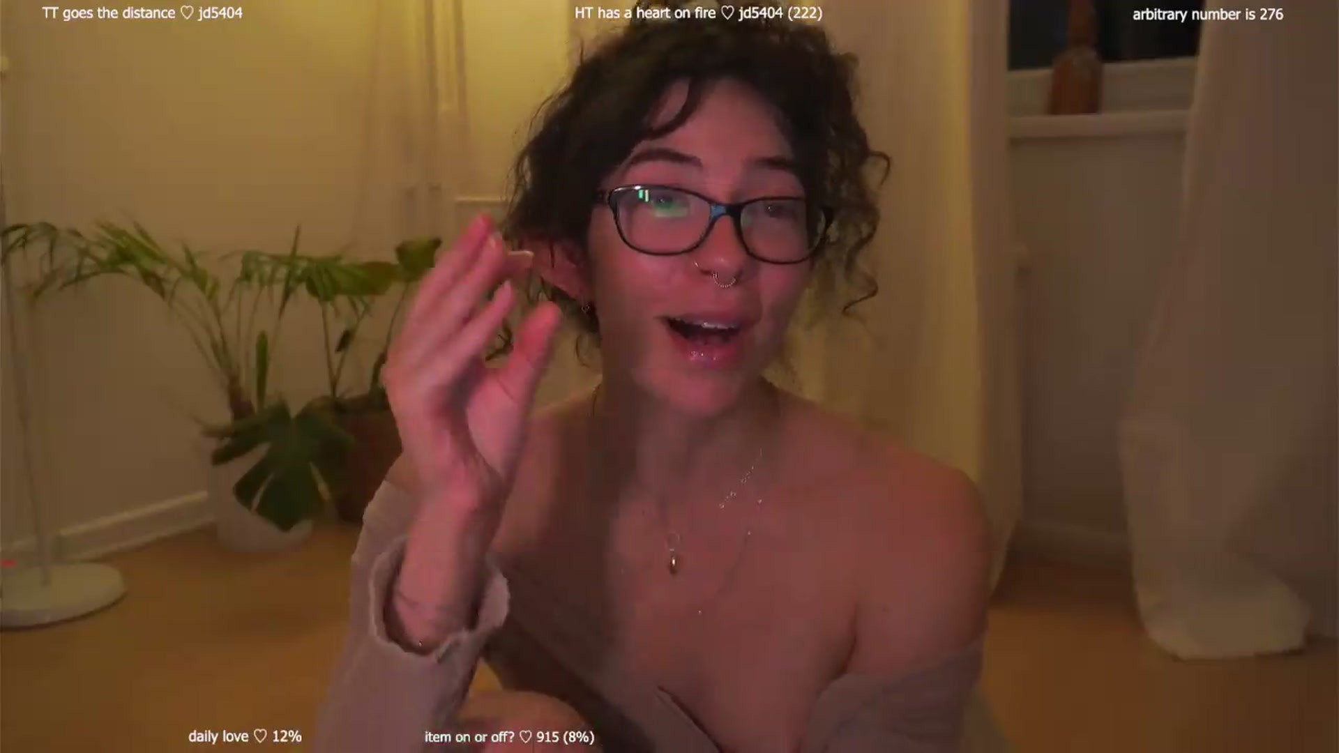 Gallery image thumbnail from afterglow's myfreecams stream on, 08/14/2026, 03:32 image 19 of 20
