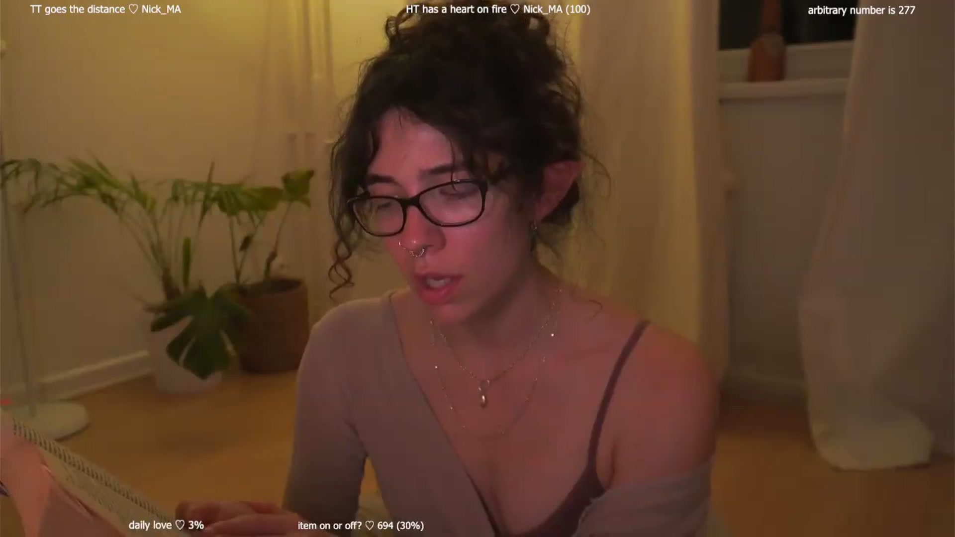 Gallery image thumbnail from afterglow's myfreecams stream on, 08/14/2026, 03:32 image 11 of 20