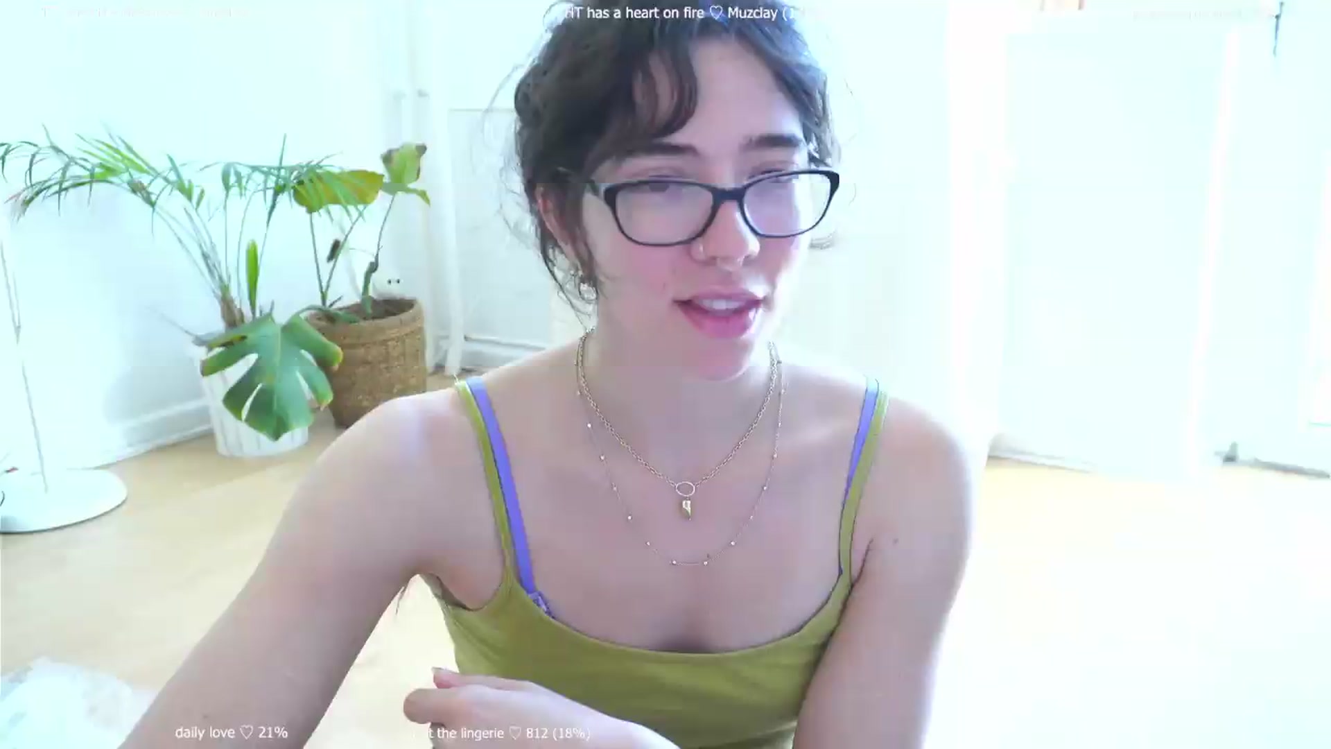 Gallery image thumbnail from afterglow's myfreecams stream on, 08/15/2026, 07:42 image 8 of 20