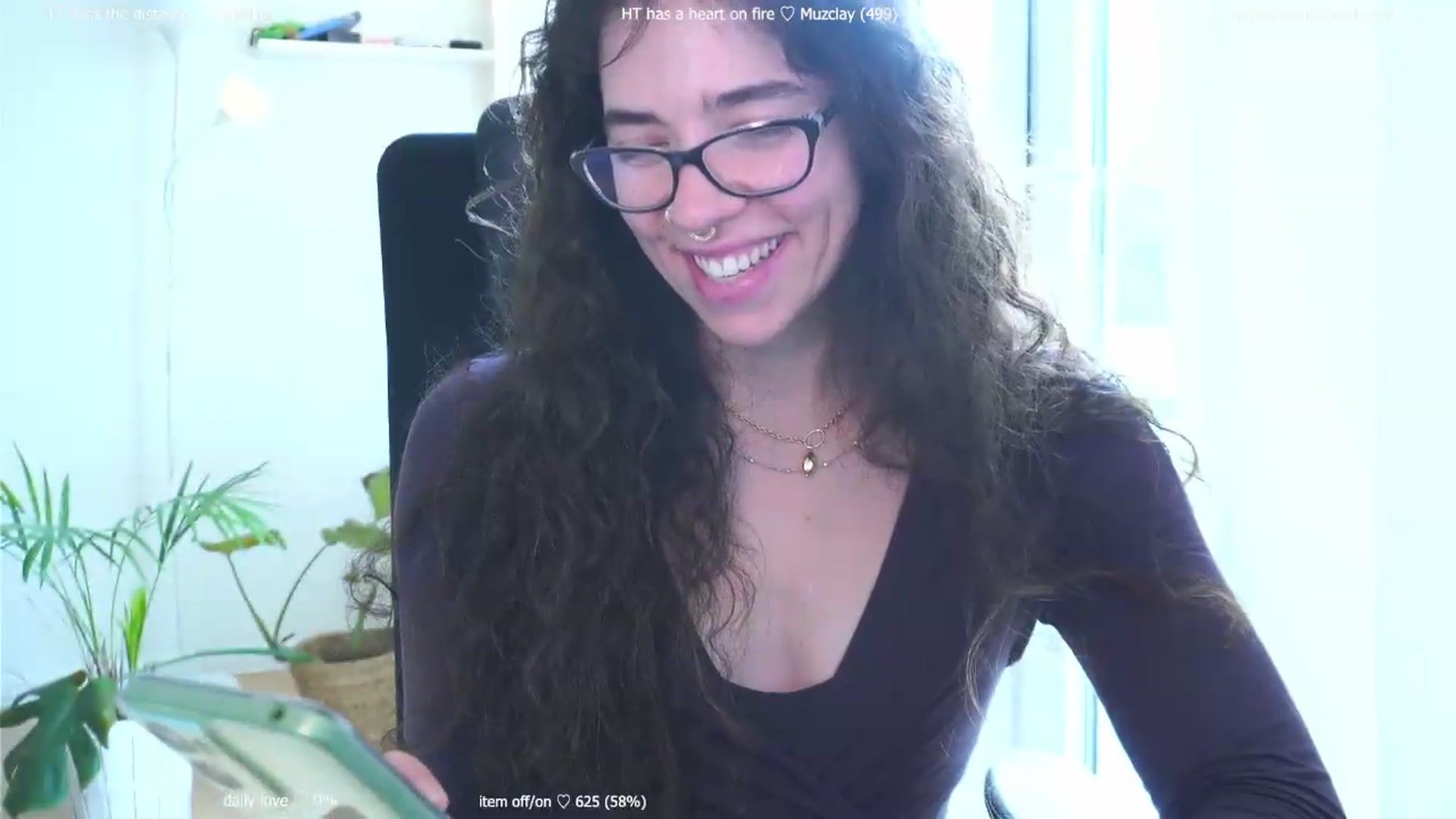 Gallery image thumbnail from afterglow's myfreecams stream on, 08/17/2026, 09:23 image 8 of 20