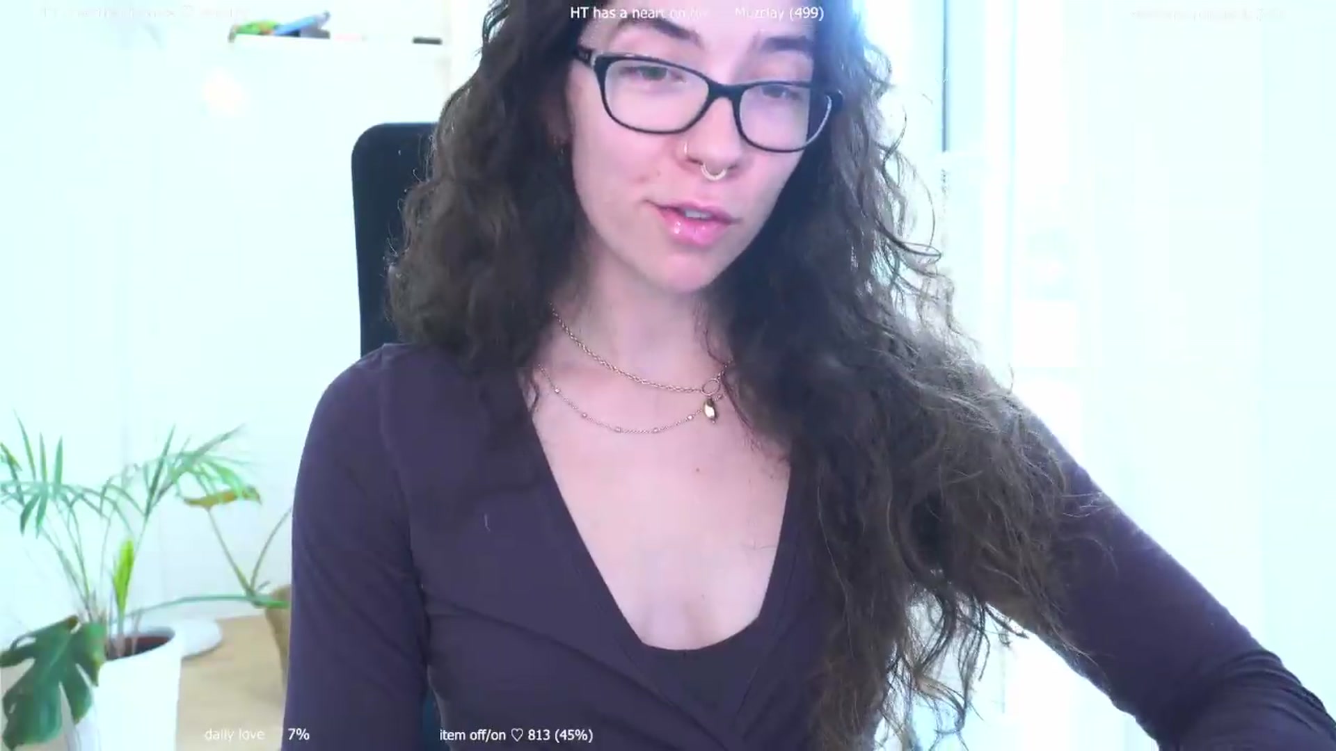 Gallery image thumbnail from afterglow's myfreecams stream on, 08/17/2026, 09:23 image 4 of 20