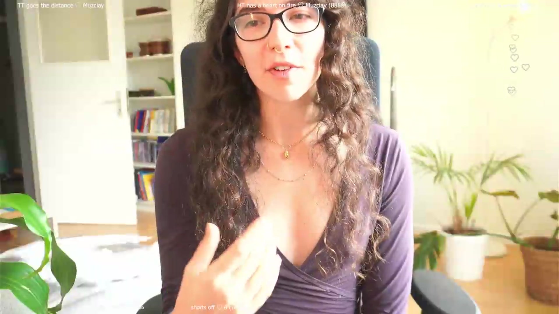 Gallery image thumbnail from afterglow's myfreecams stream on, 08/20/2026, 07:58 image 14 of 20